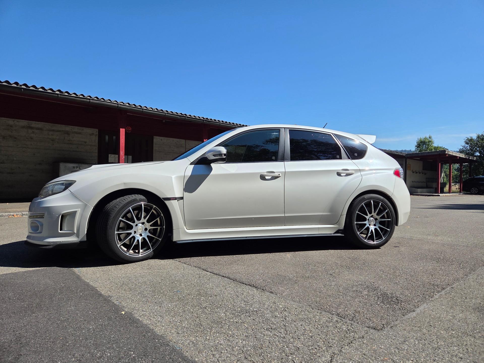 SUBARU STI-image-4