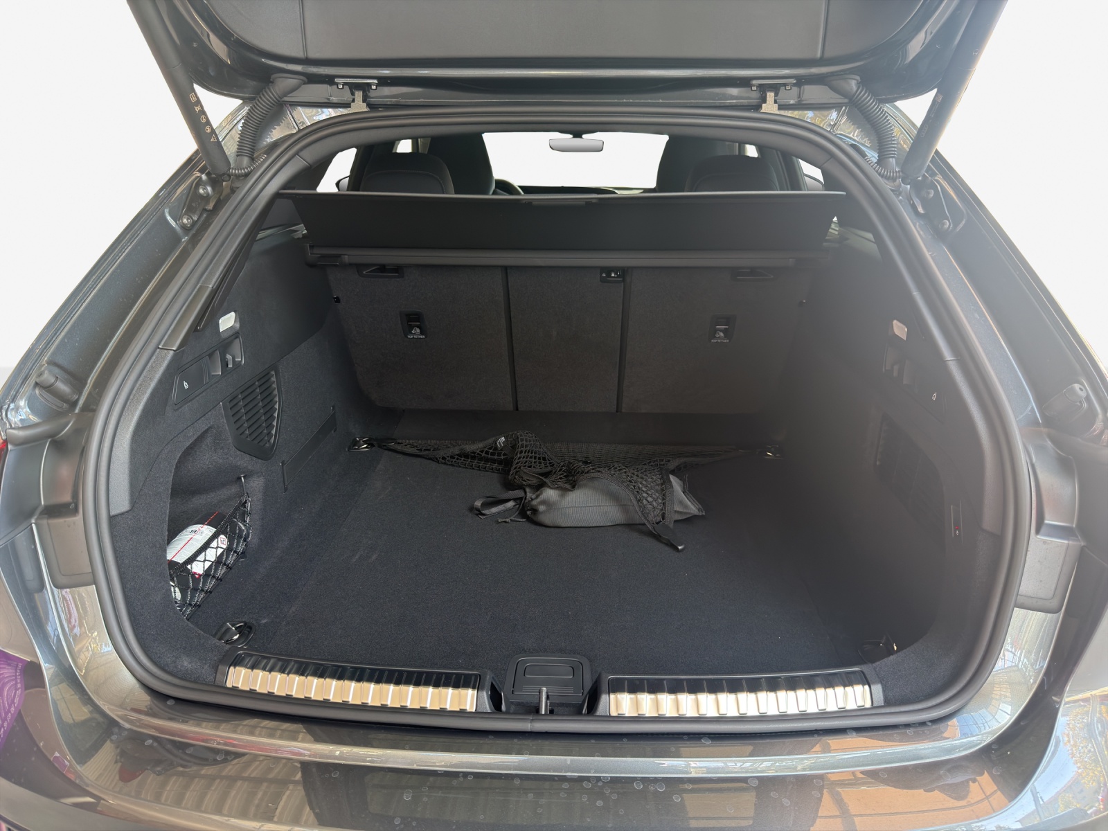 AUDI A5 Avant TFSI quattro 150 kW S tronic-image-11