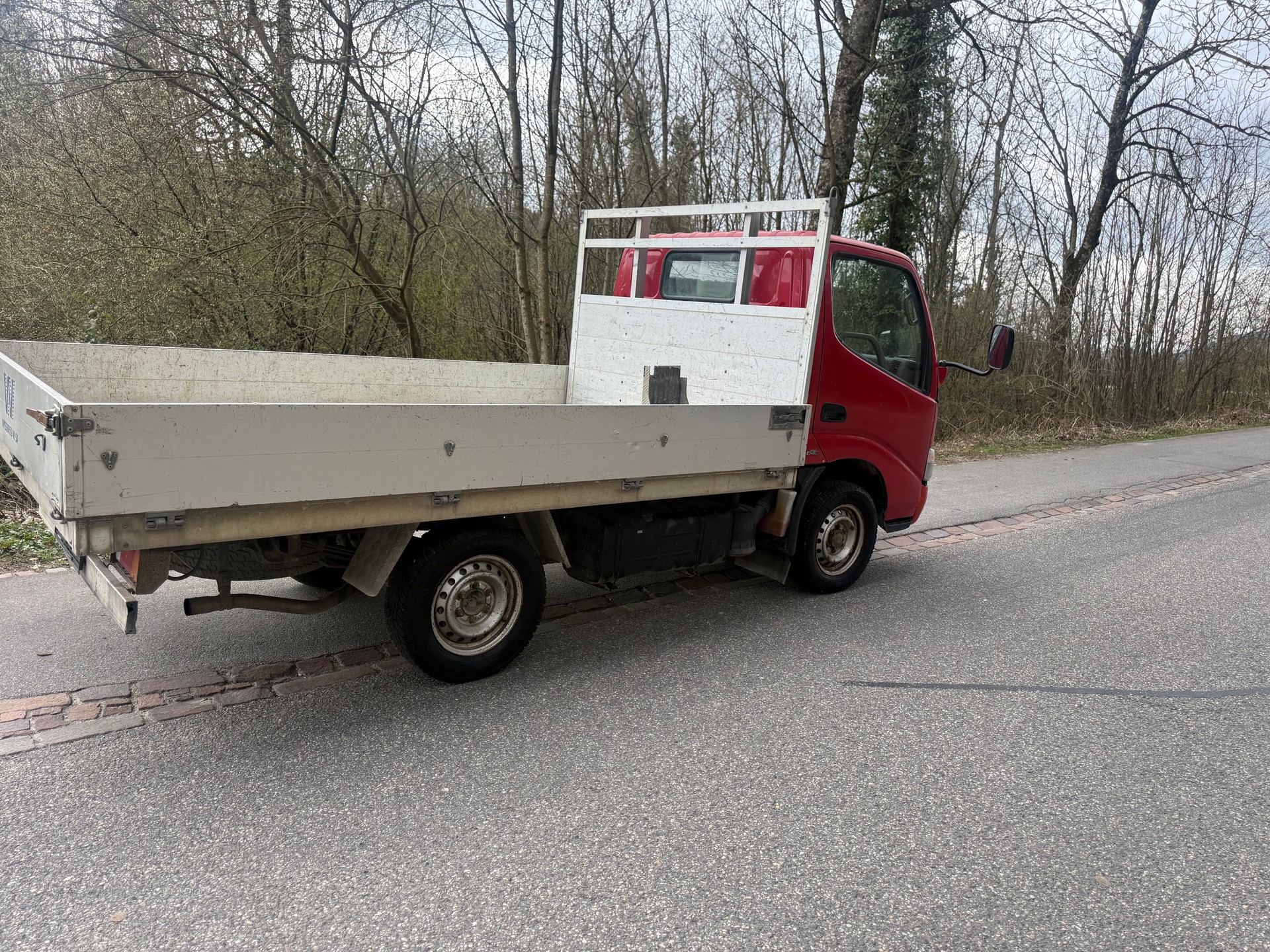 TOYOTA Dyna 100 2.5 D-4D-image-4