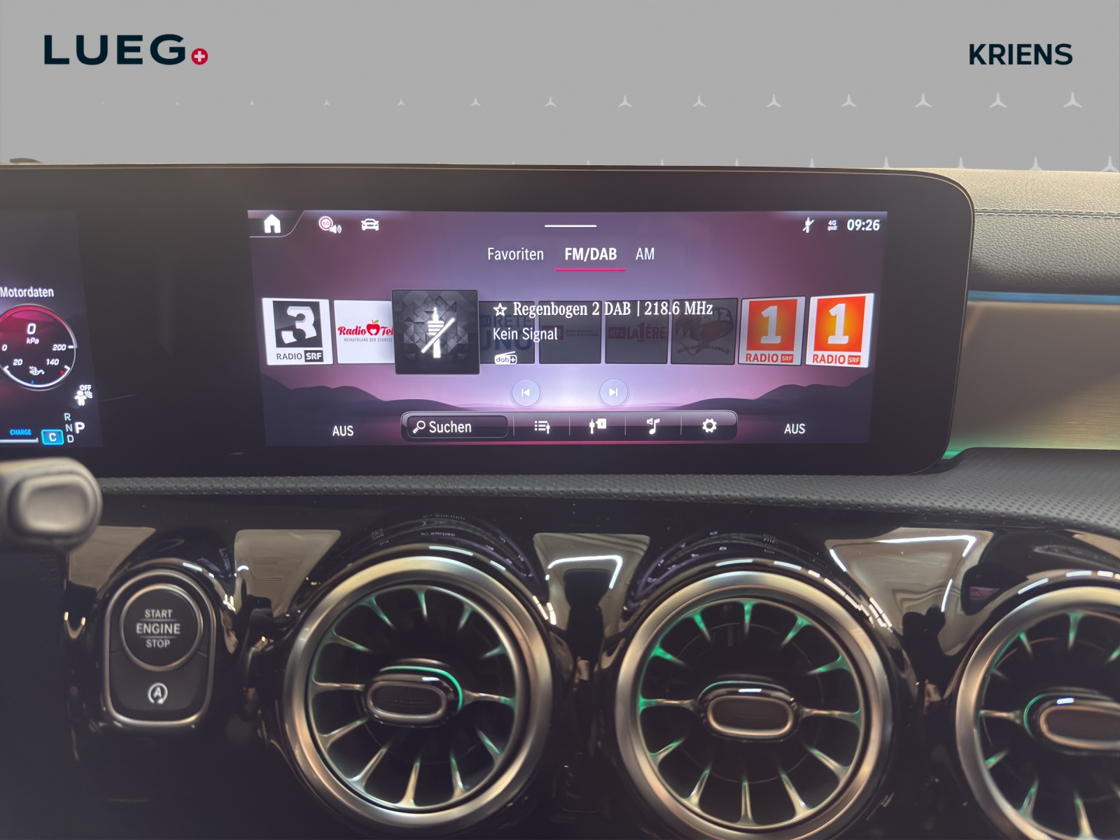 MERCEDES-BENZ CLA 200 - AMG / Rückfahrkamera / Ambiente-Licht / Volldigitales Display-image-11