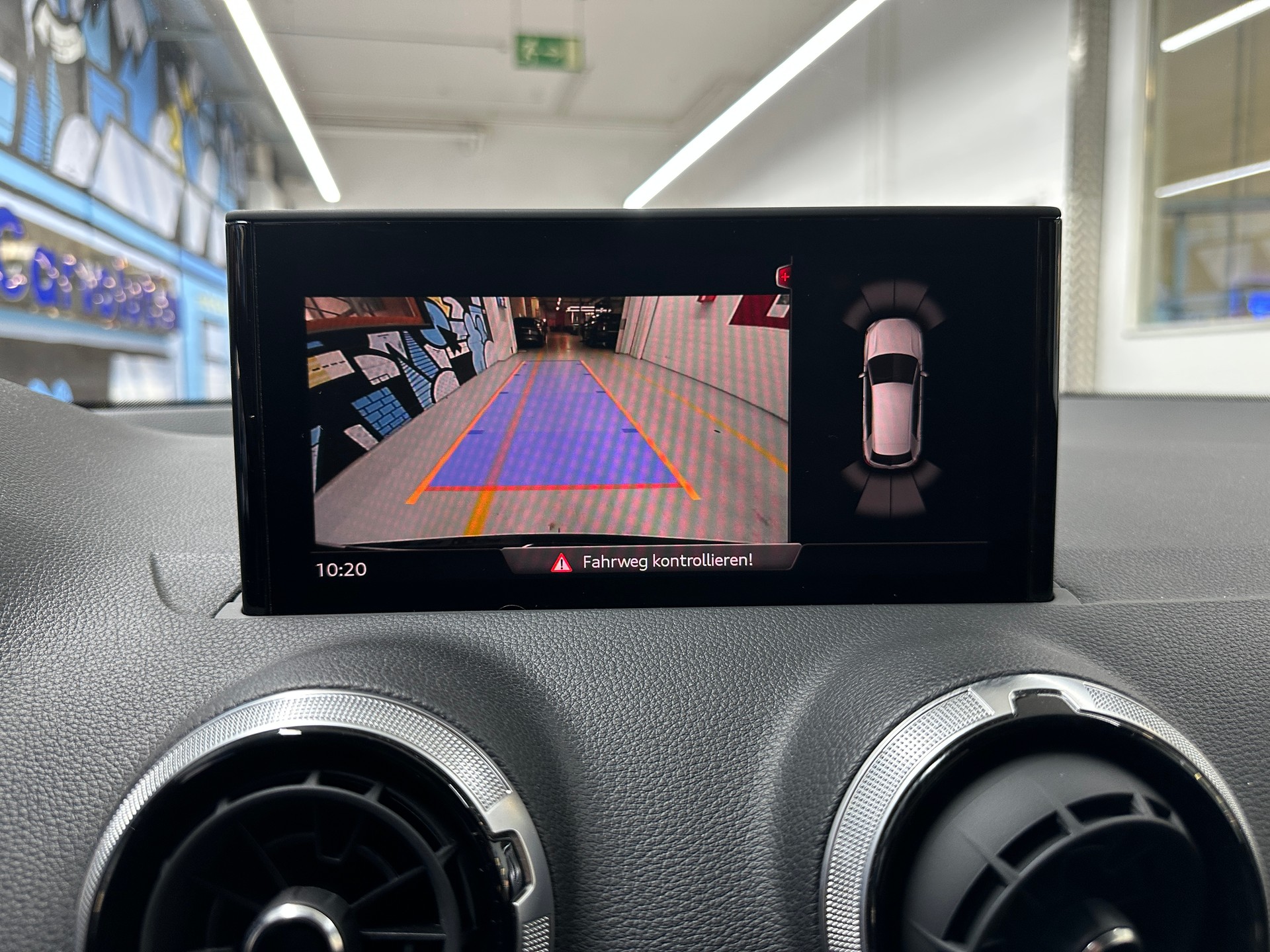 AUDI Q2 35 TFSI S line S-tronic-image-11