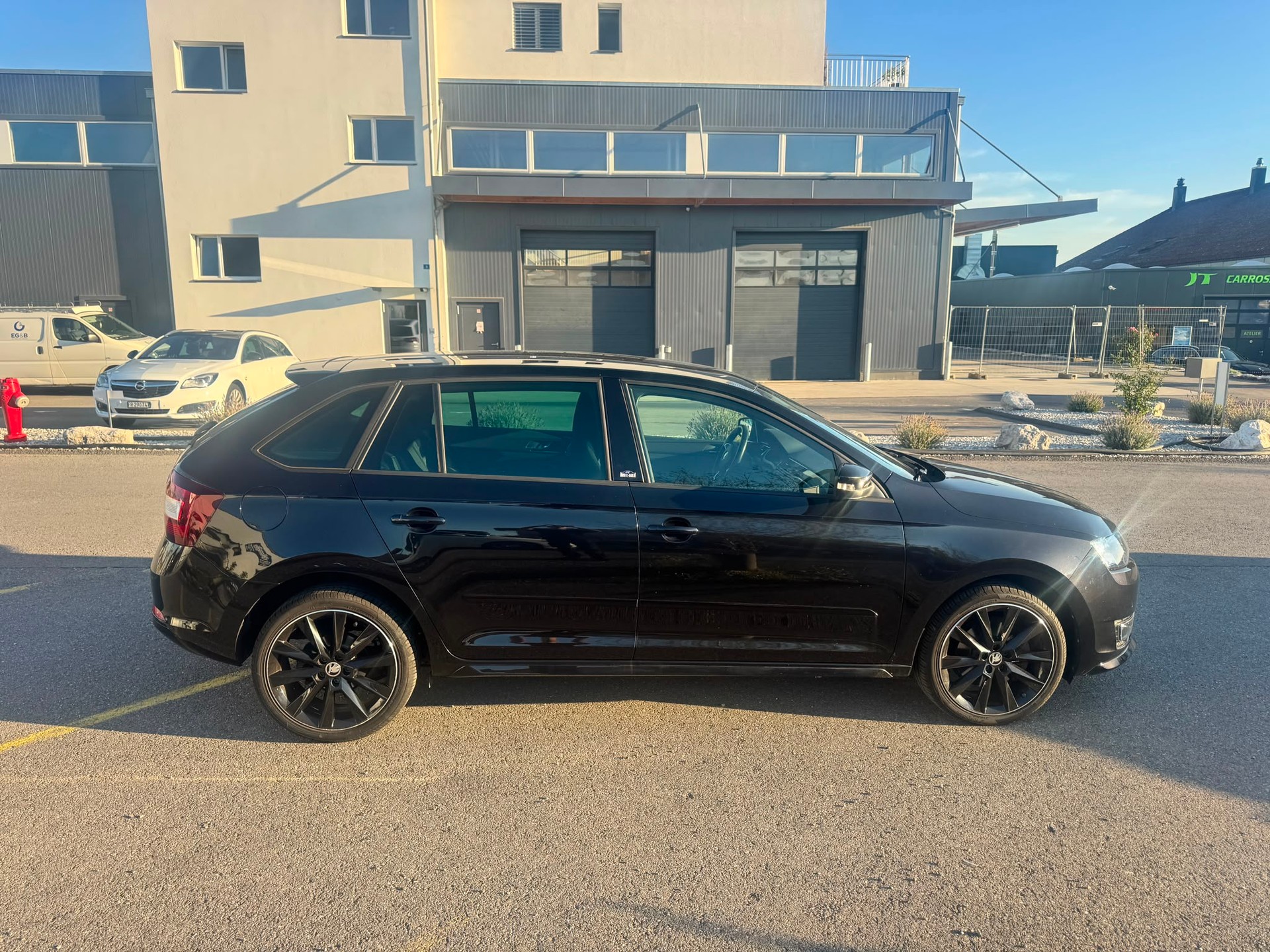SKODA Rapid Spaceback 1.4 TSI Monte Carlo DSG-image-4