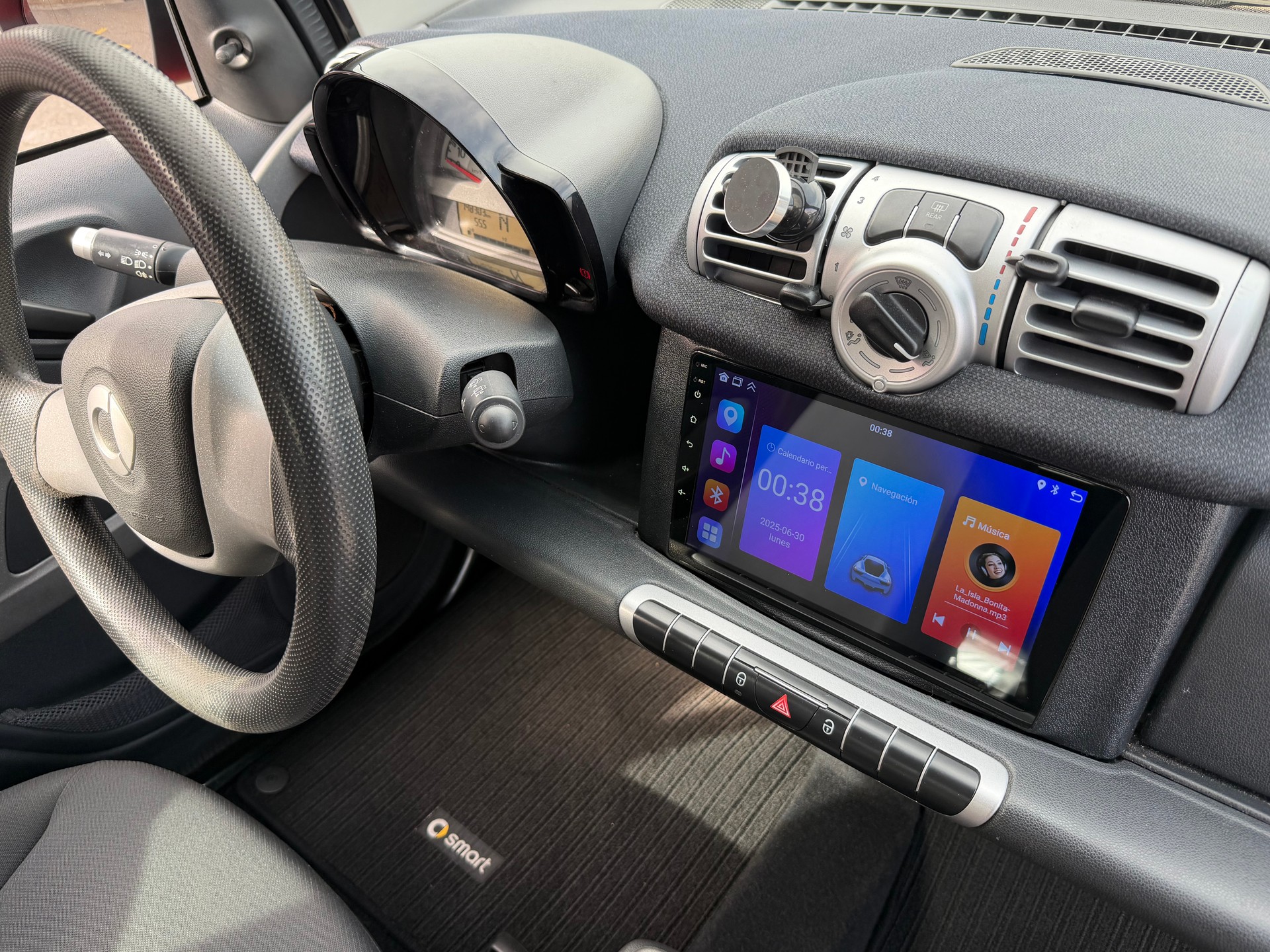 SMART fortwo city plus mhd softouch-image-10