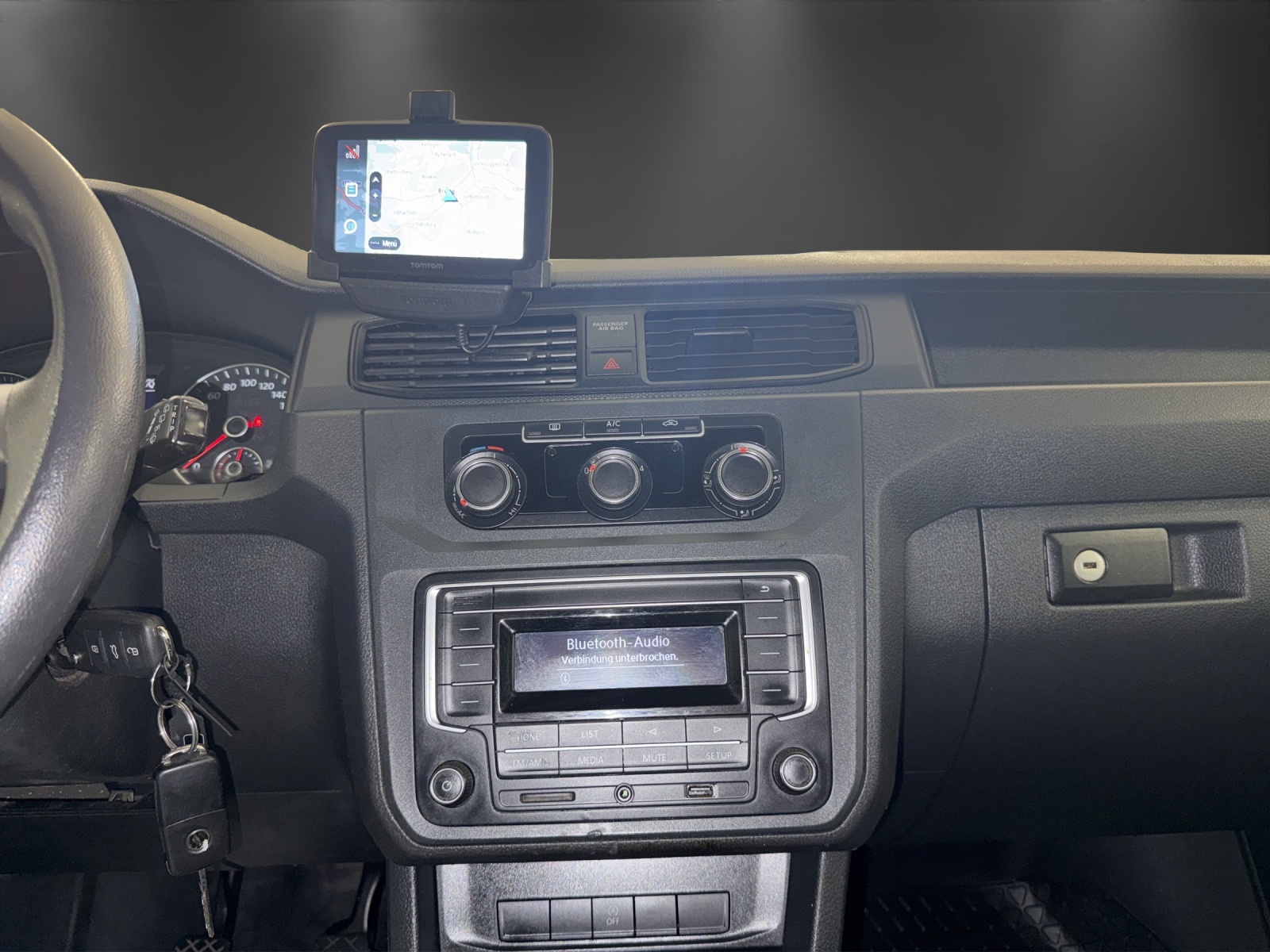 VW Caddy Maxi 1.4TGI BlueMotion Technology-image-9