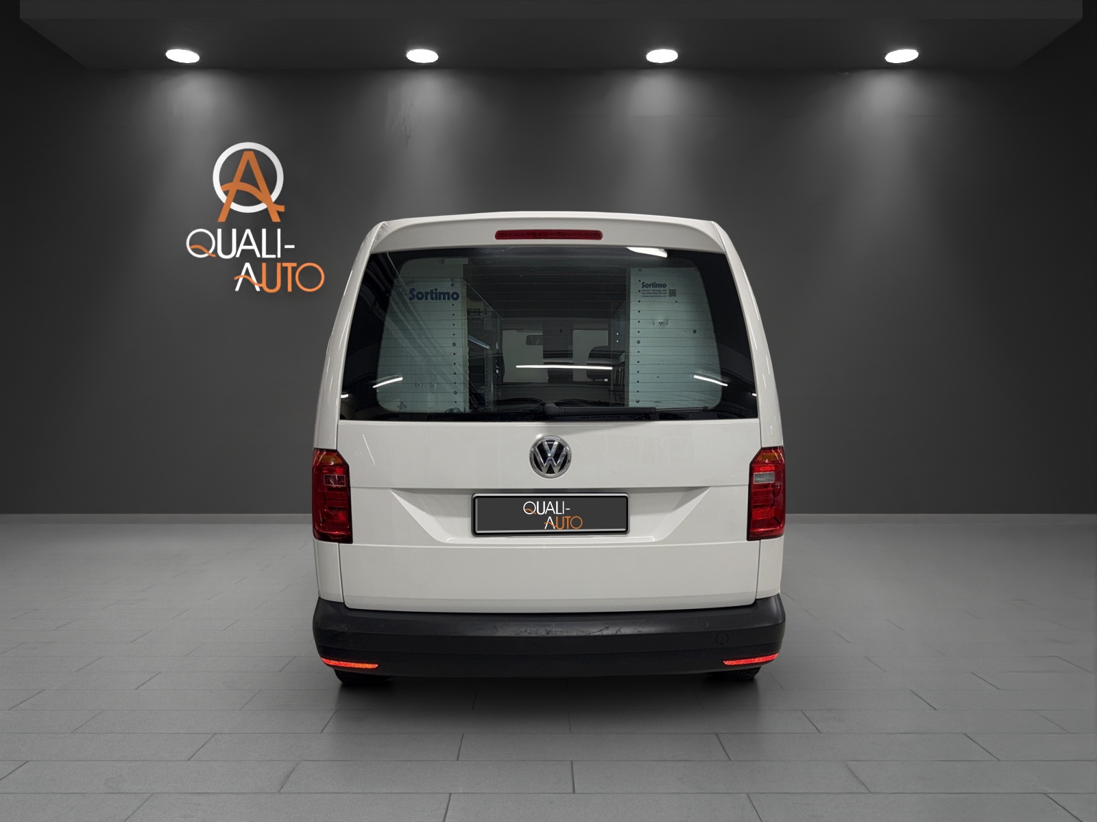 VW Caddy Maxi 1.4TGI BlueMotion Technology-image-4