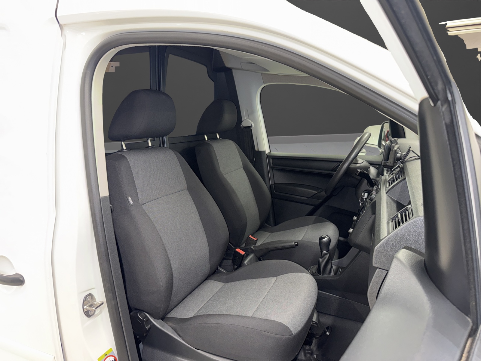 VW Caddy Maxi 1.4TGI BlueMotion Technology-image-7