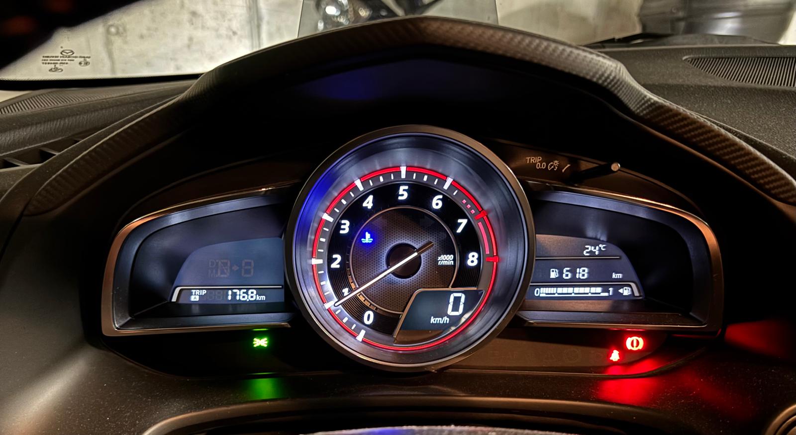 MAZDA 3 2.0 120 Revolution-image-3