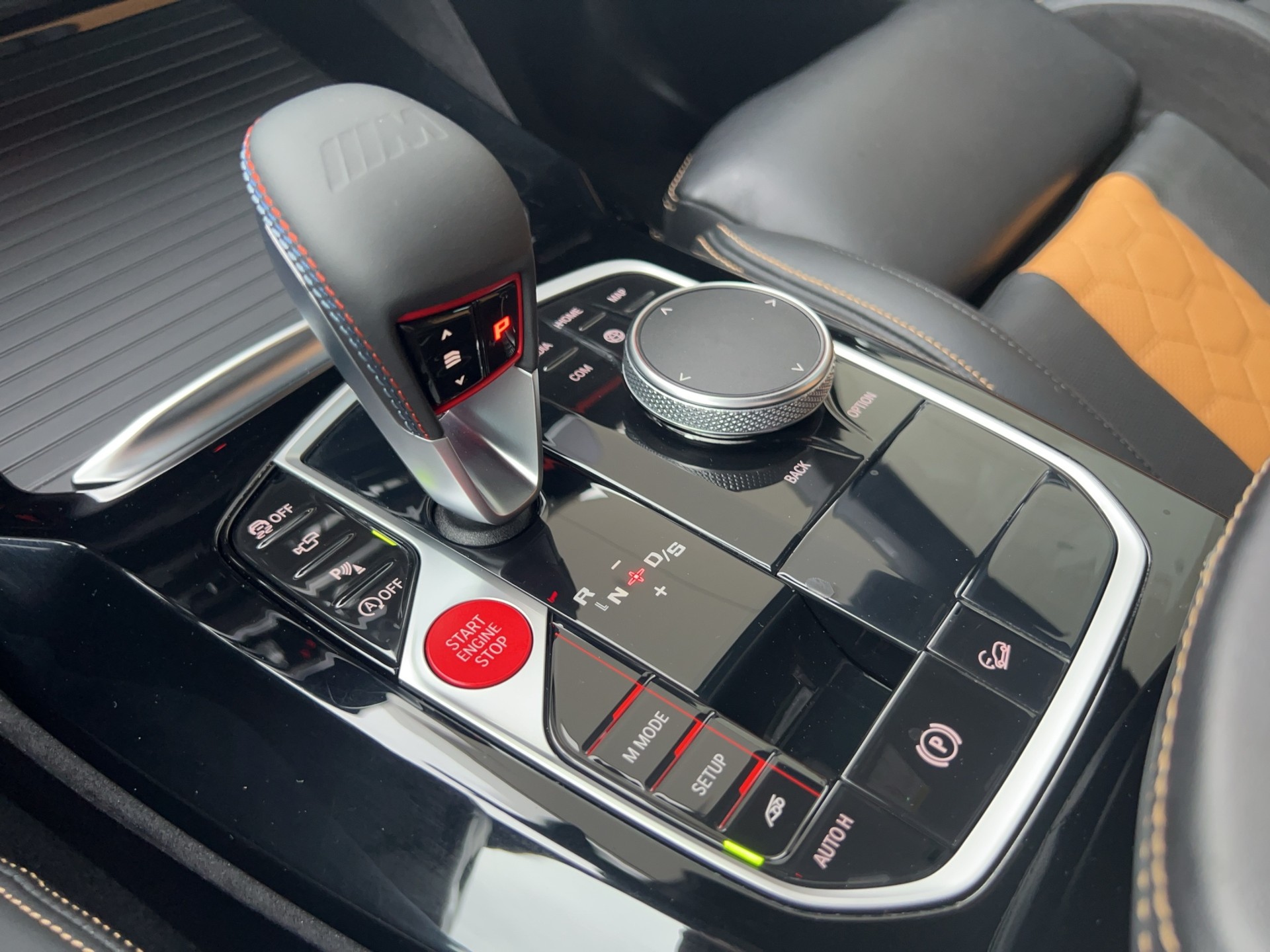 BMW X4M xDrive-image-15