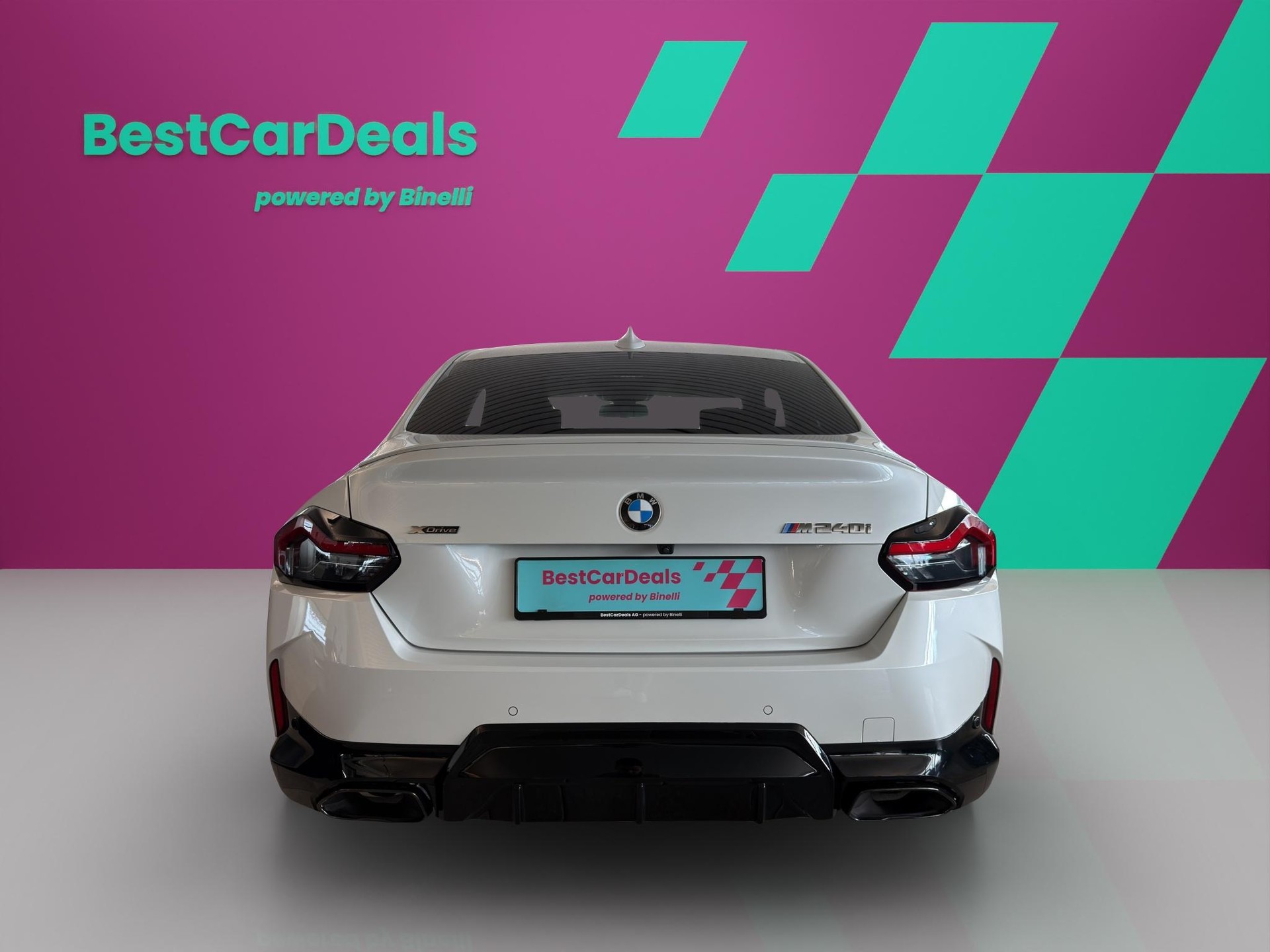 BMW M240i xDrive Coupé-image-3