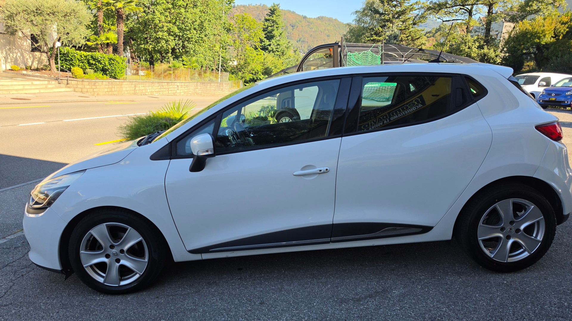 RENAULT Clio 0.9 12V Dynamique-image-1