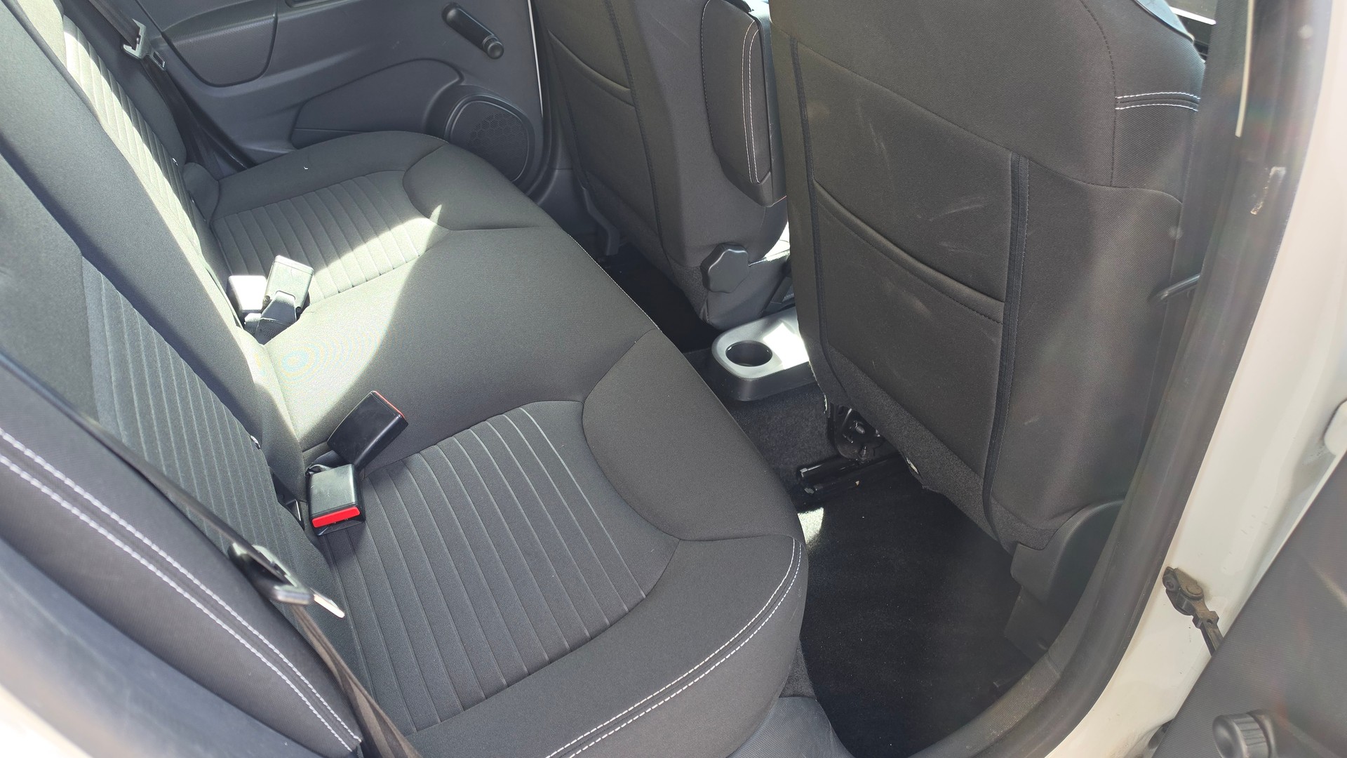 RENAULT Clio 0.9 12V Dynamique-image-7