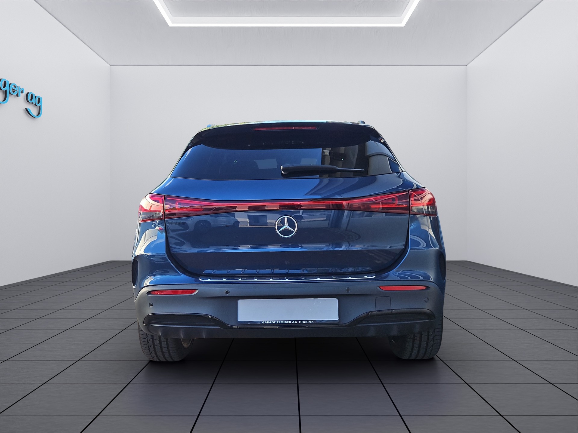 MERCEDES-BENZ EQA 350 AMG Line 4Matic-image-6