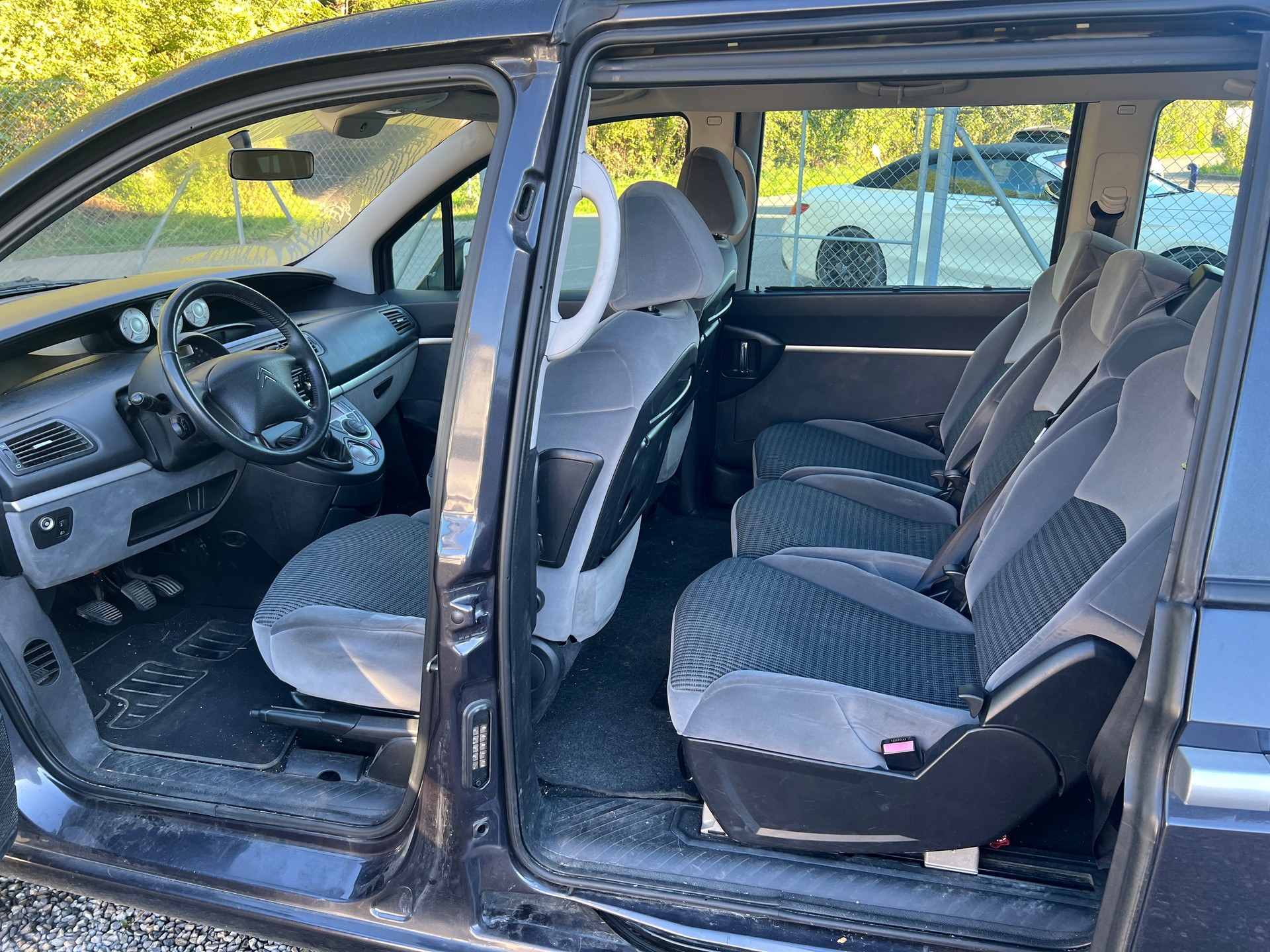 CITROEN C8 2.0 16V HDi Séduction-image-10