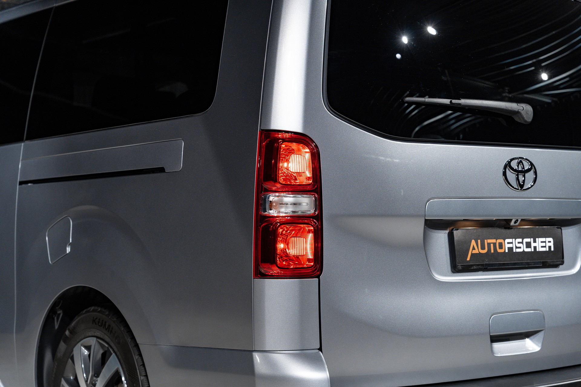 TOYOTA Proace Verso 2.0 D-4D Lounge Lang *VOLLLEDER*-image-26