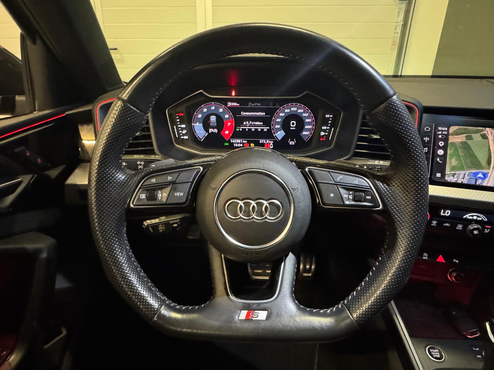 AUDI A1 Sportback 30 TFSI S Line Attraction S-tronic-image-16