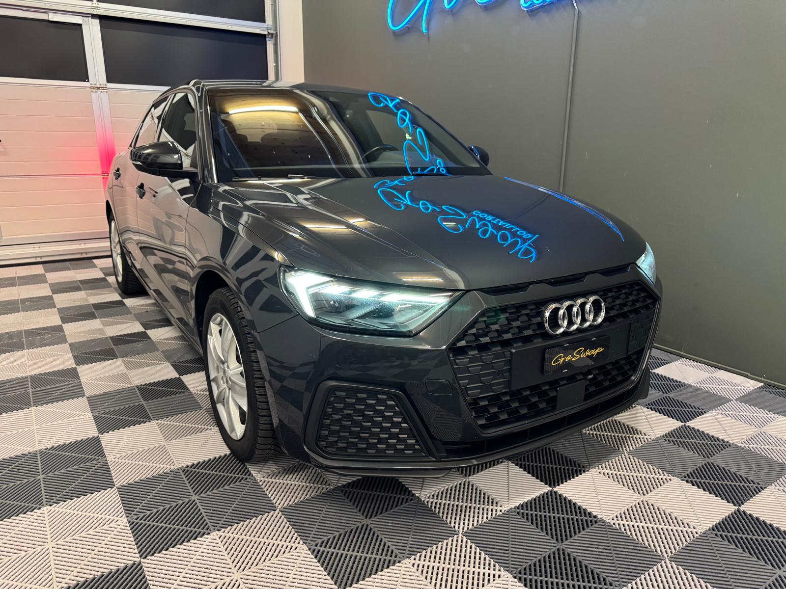 AUDI A1 Sportback 30 TFSI S Line Attraction S-tronic-image-7