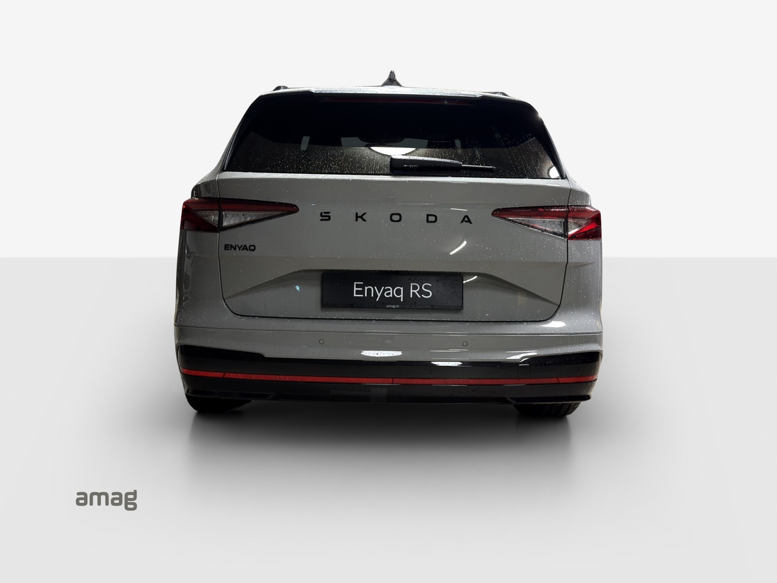 SKODA Enyaq 4x4 RS-image-3