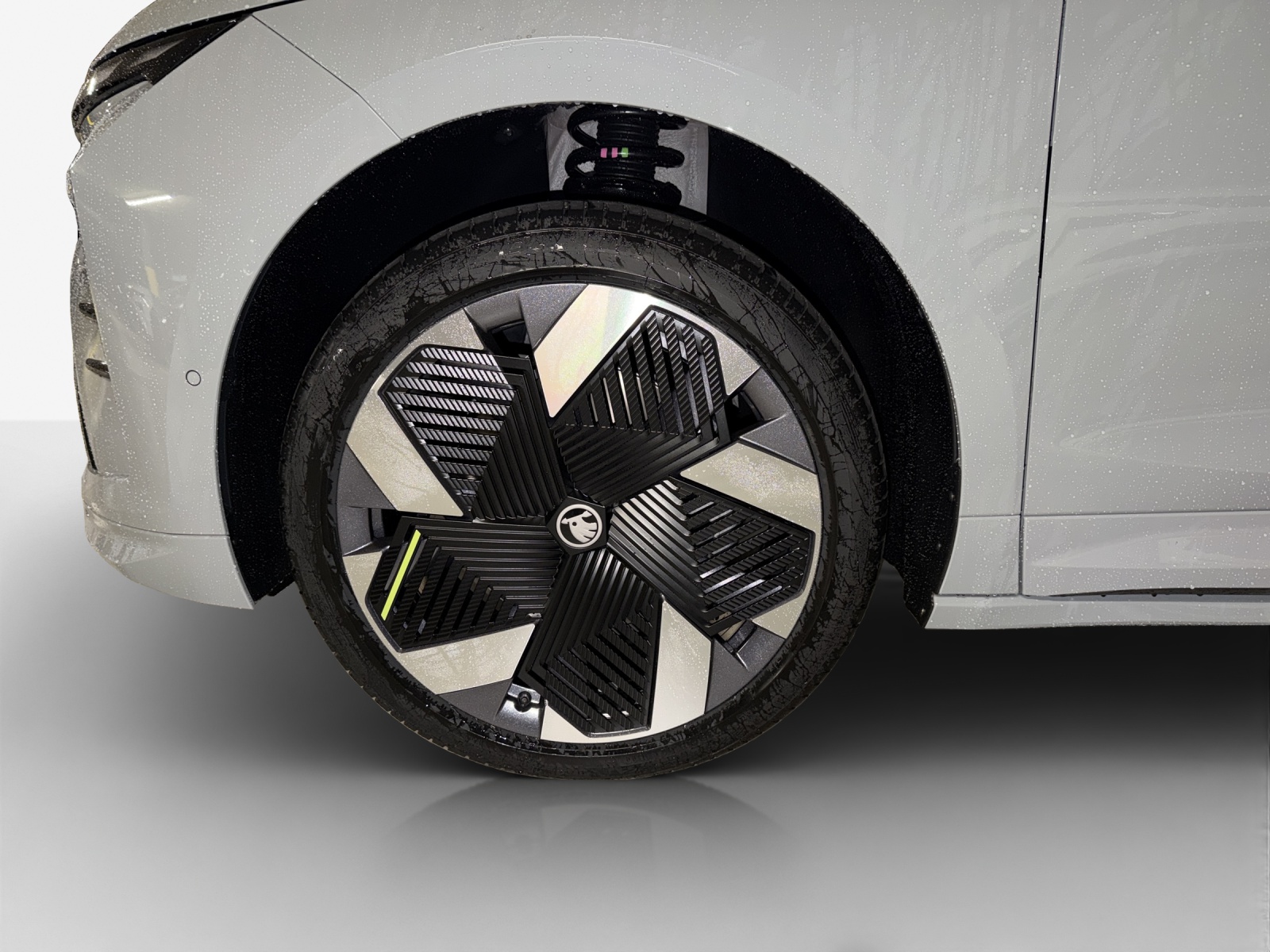 SKODA Enyaq 4x4 RS-image-14