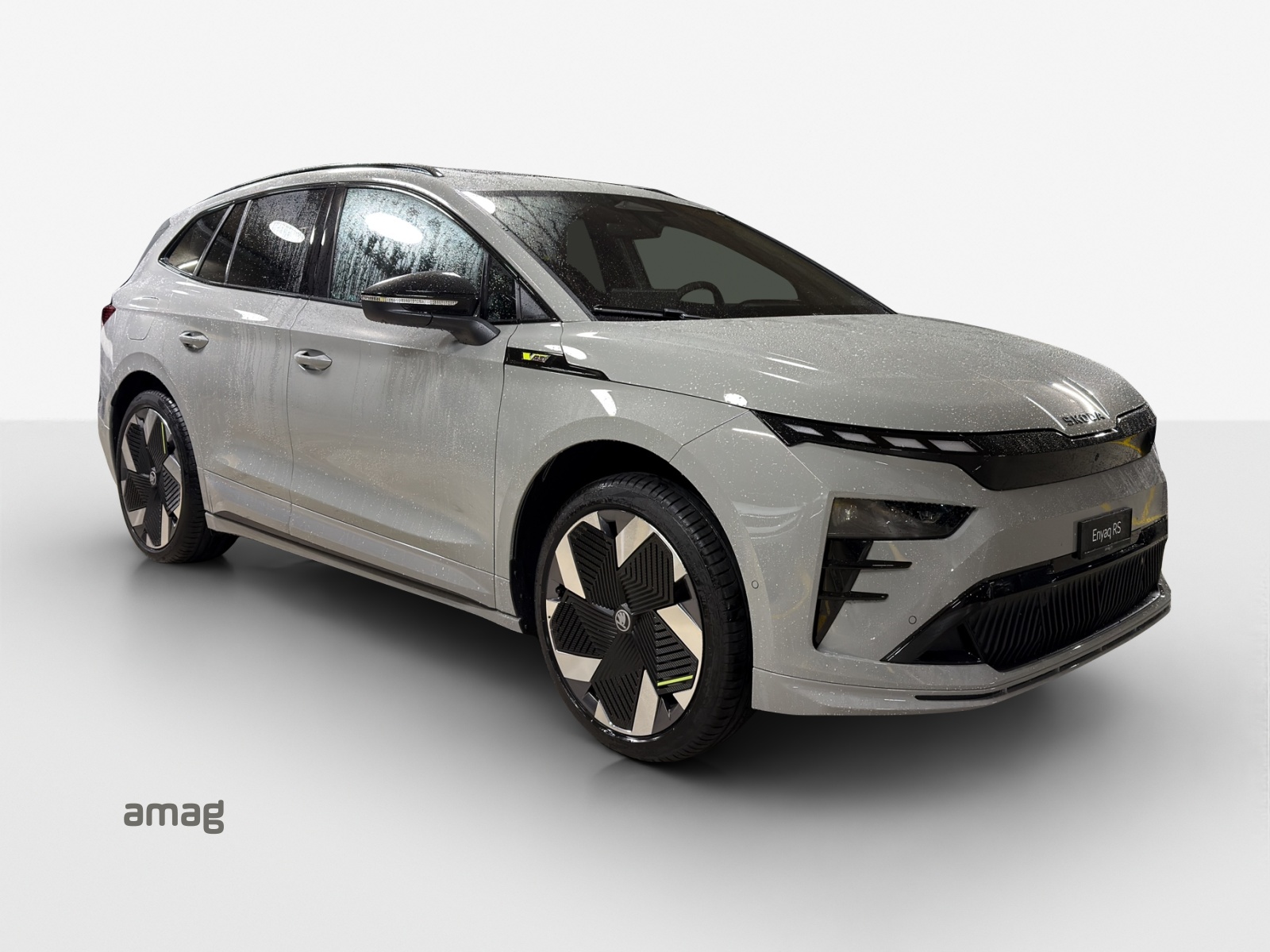 SKODA Enyaq 4x4 RS-image-5