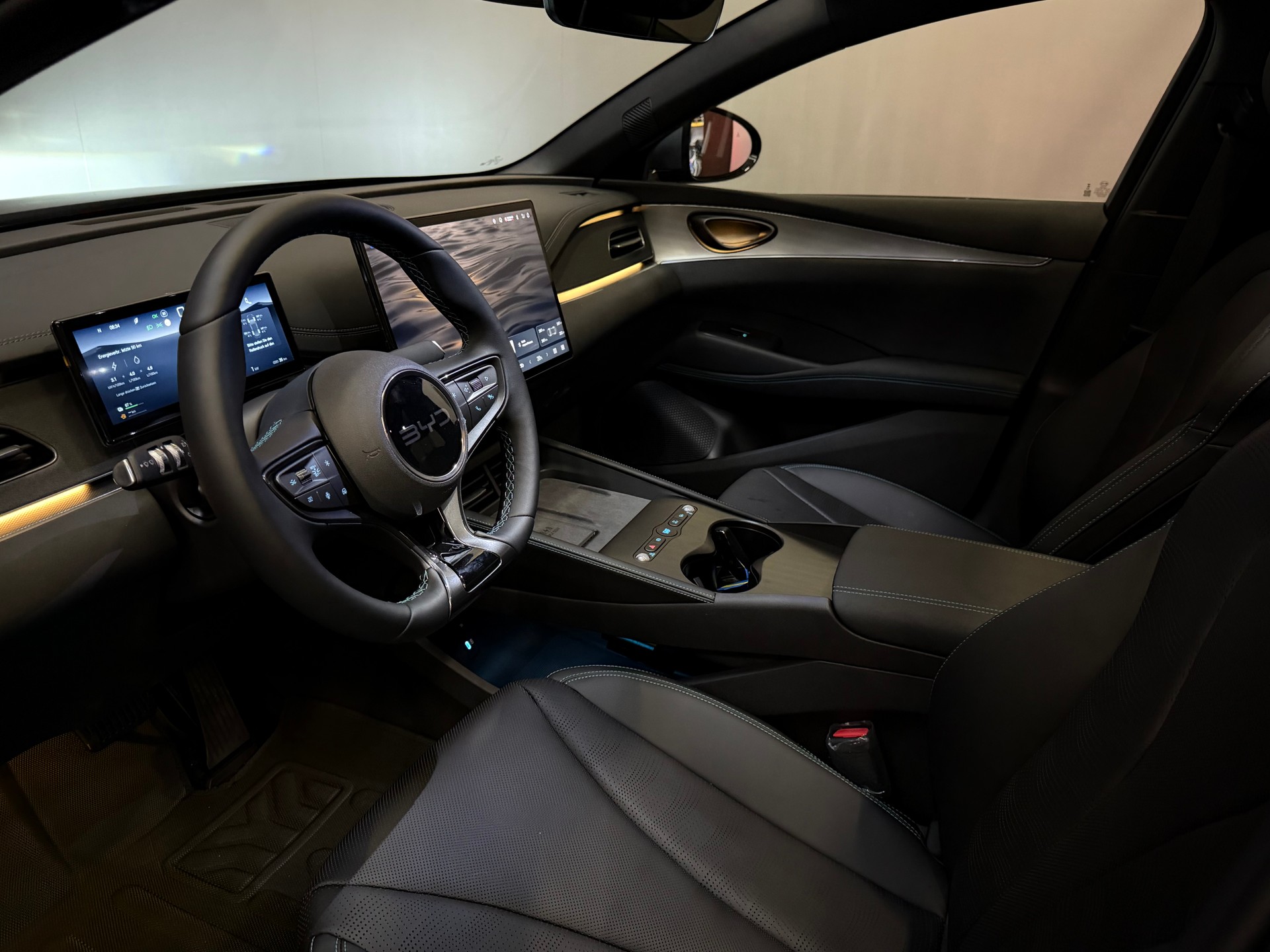 BYD Seal 6 DM-i Touring Comfort-image-7