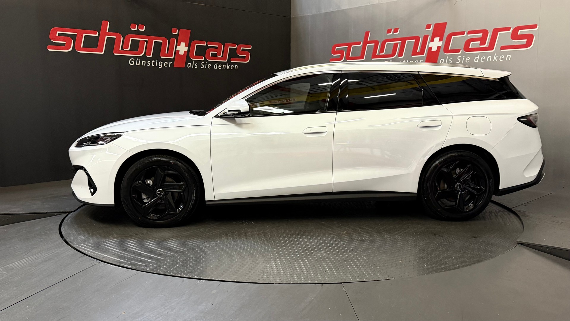 BYD Seal 6 DM-i Touring Comfort-image-2