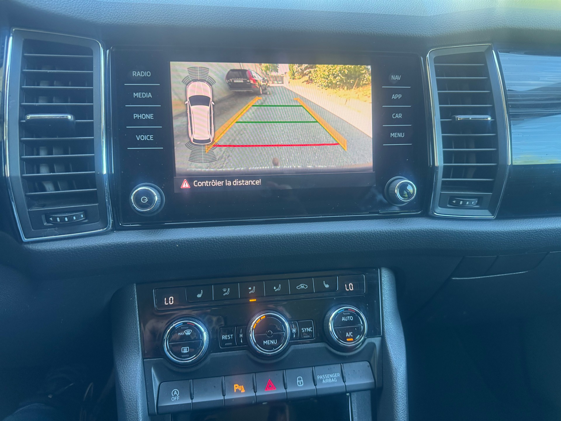 SKODA Kodiaq 2.0 TSI Style DSG 4x4-image-11