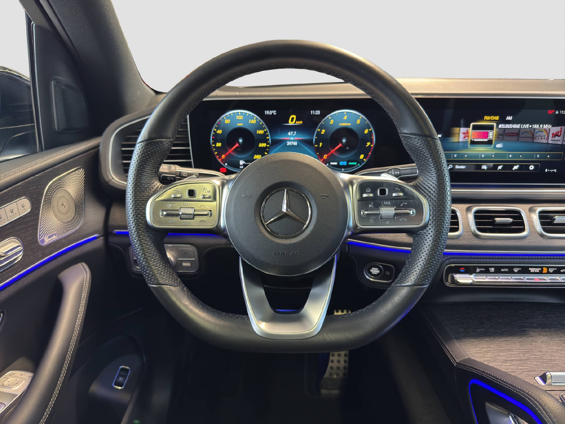 MERCEDES-BENZ GLE 450 AMG Line 4MATIC-image-8