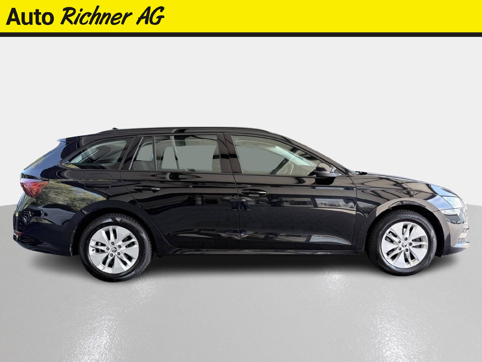 SKODA Octavia Combi 2.0 TDI Ambition 4x4 DSG-image-2