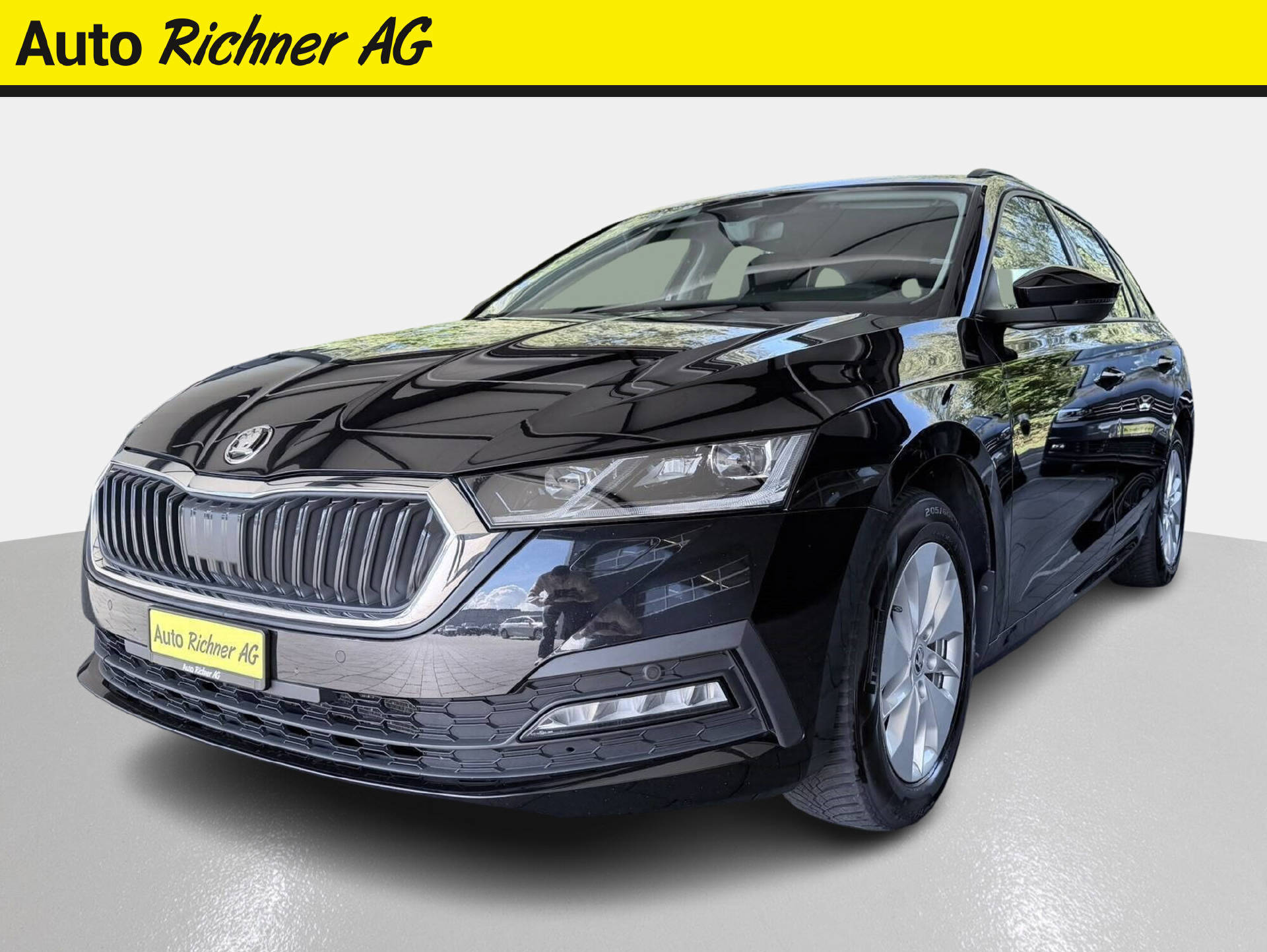 SKODA Octavia Combi 2.0 TDI Ambition 4x4 DSG-image-1