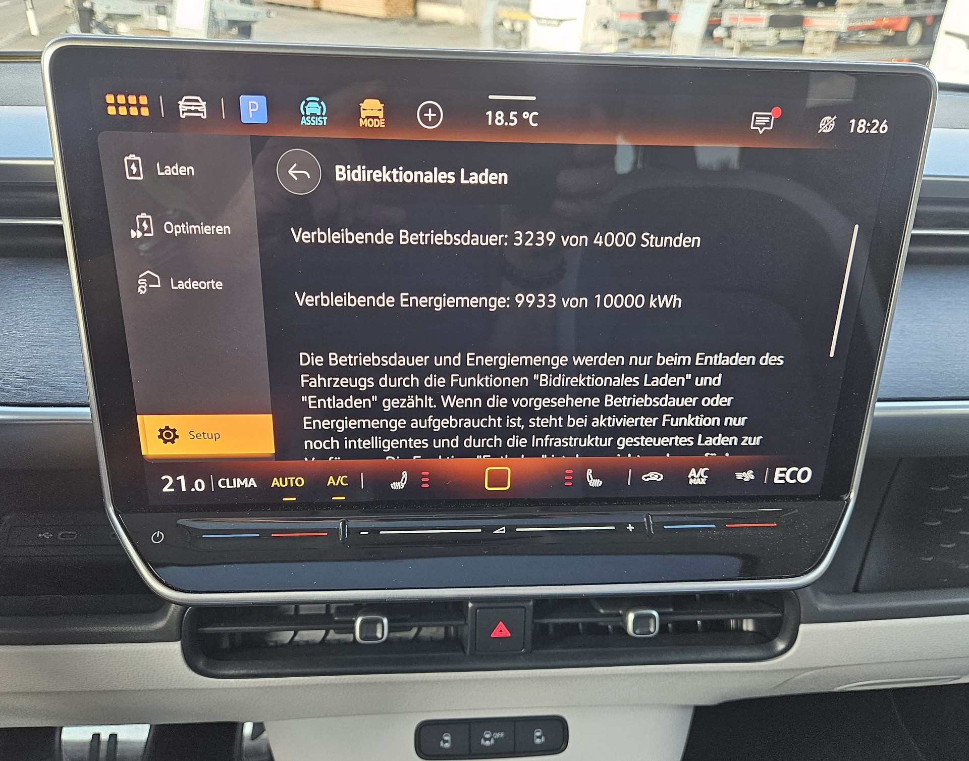 VW ID.Buzz LWB Pro mit 7-Sitzplätzen und Panoramadach-image-19