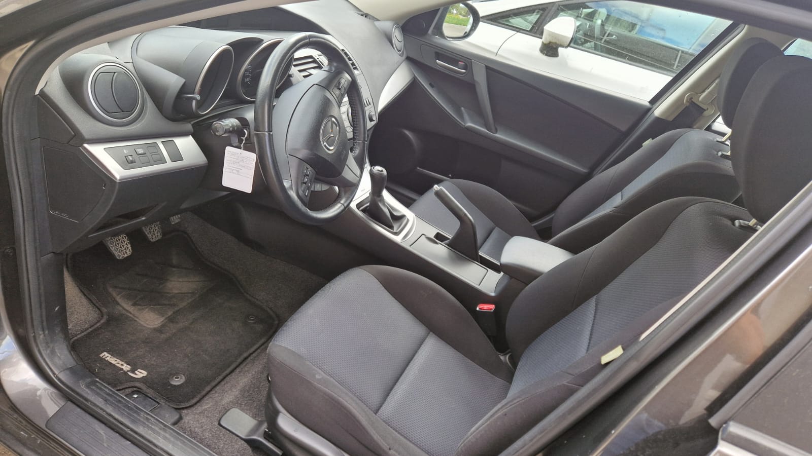 MAZDA 1.6 Exclusive-image-5