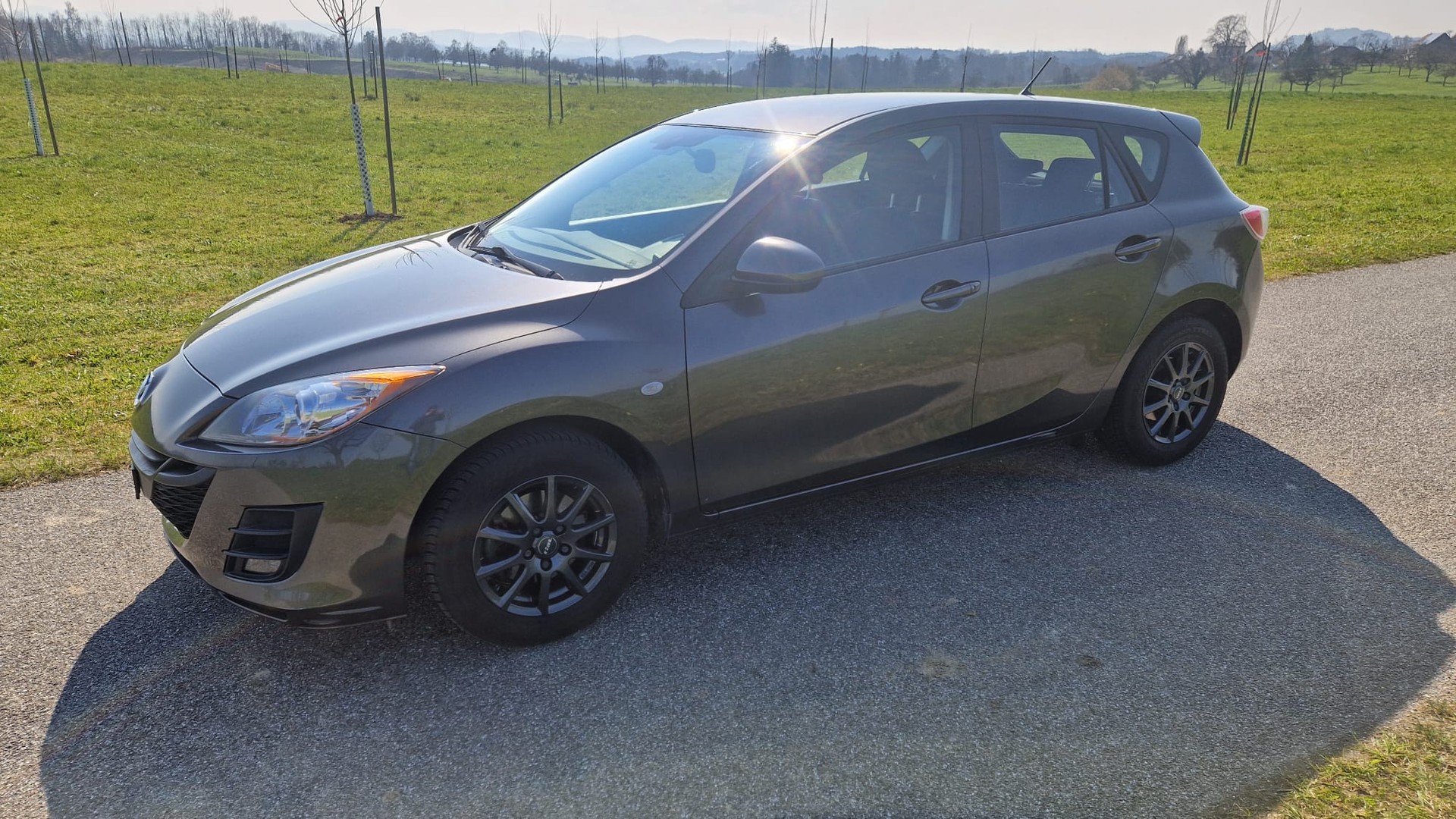 MAZDA 1.6 Exclusive-image-2