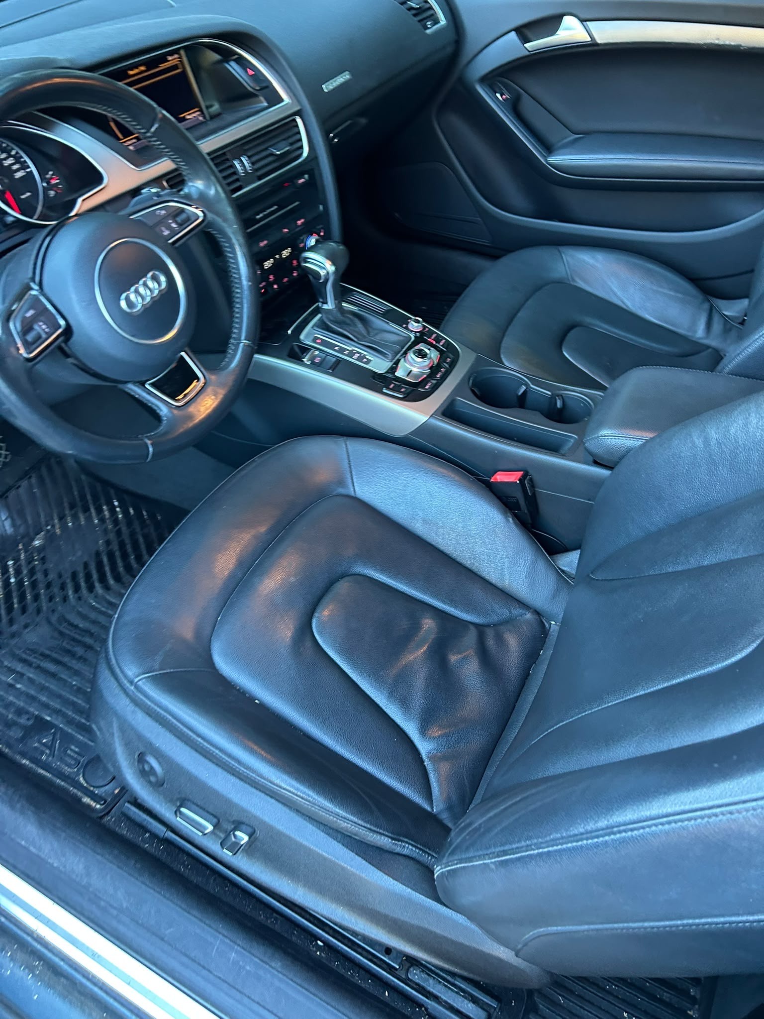 AUDI A5 Coupé 2.0 TFSI quattro S-tronic-image-4