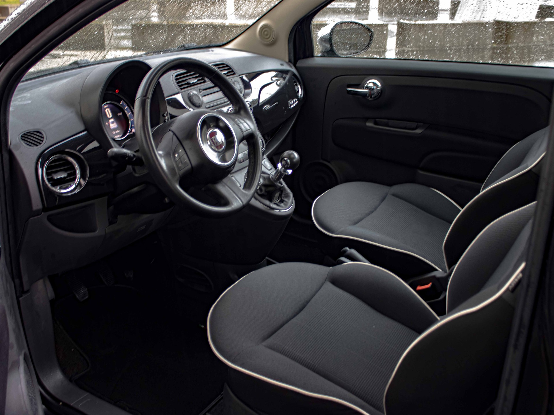 FIAT 500 0.9 Twinair Turbo Lounge-image-8