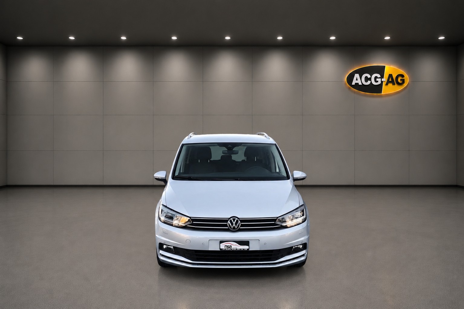 VW Touran 2.0 TDI BlueMotion Technology Highline DSG ** 7-Plätzer ** Gr-Navi ** RF-Kamera ** Abstandsregelsysteme ** Sitzheizung **-image-1