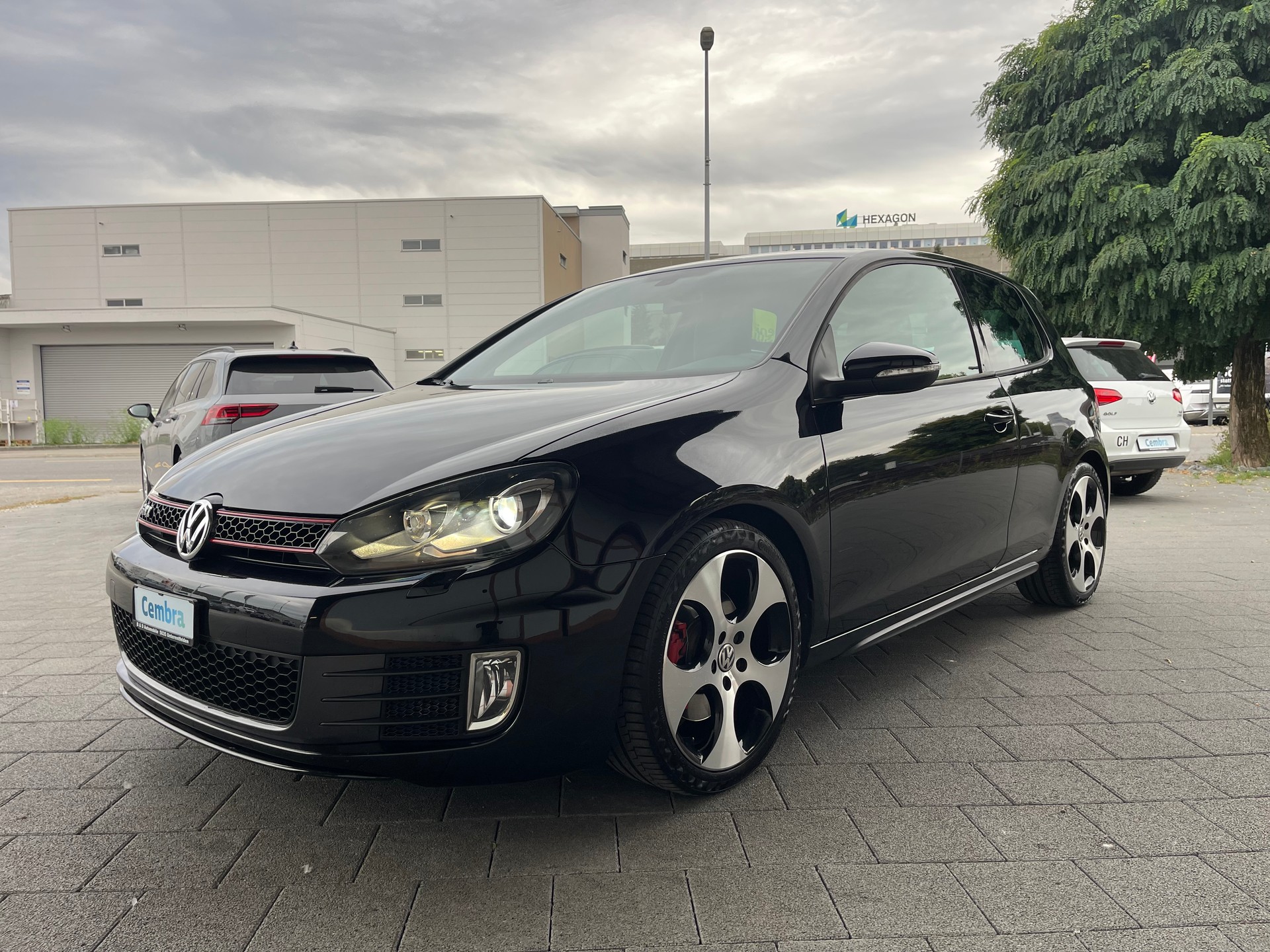 VW Golf 2.0 TSI GTI-image-0