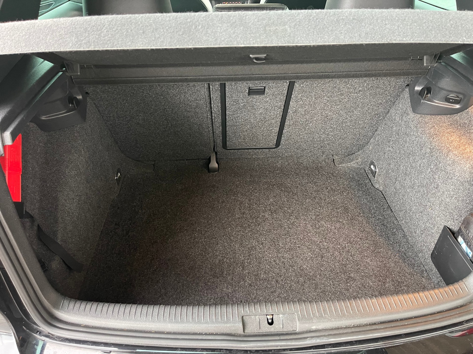 VW Golf 2.0 TSI GTI-image-12