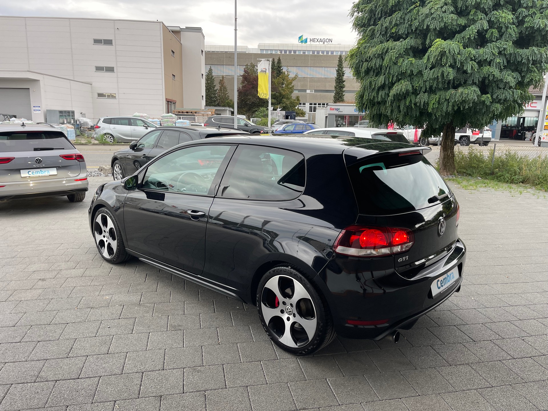 VW Golf 2.0 TSI GTI-image-7
