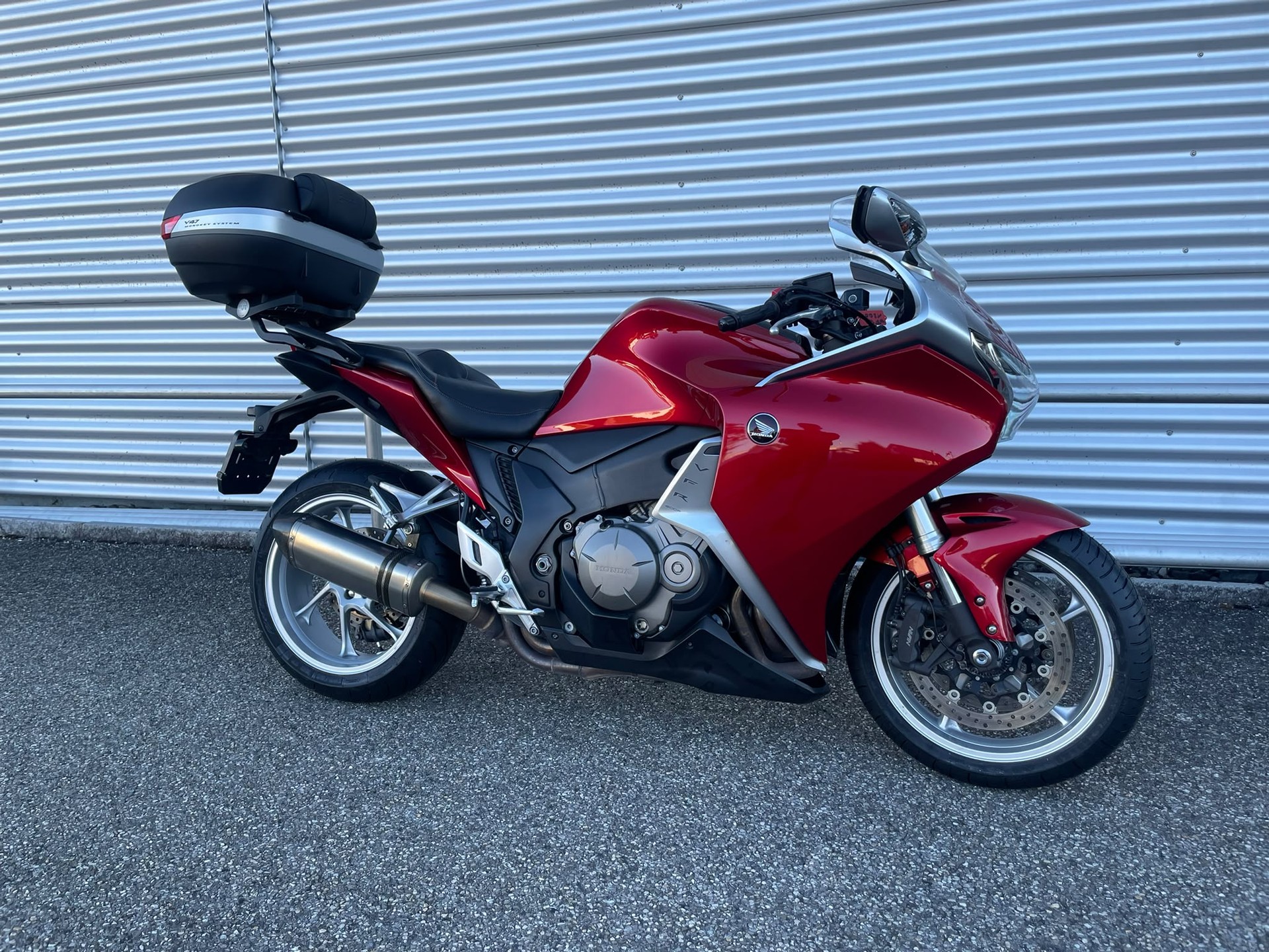 HONDA VFR 1200 FA-image-11