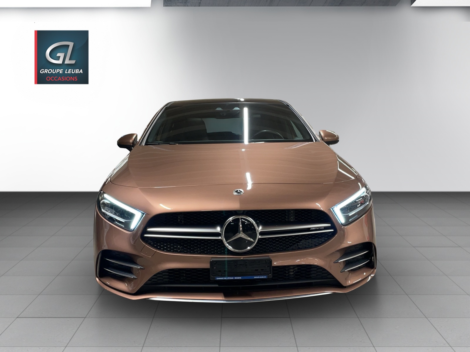 MERCEDES-BENZ A AMG 35 4Matic 8G-DCT-showroom-element-1