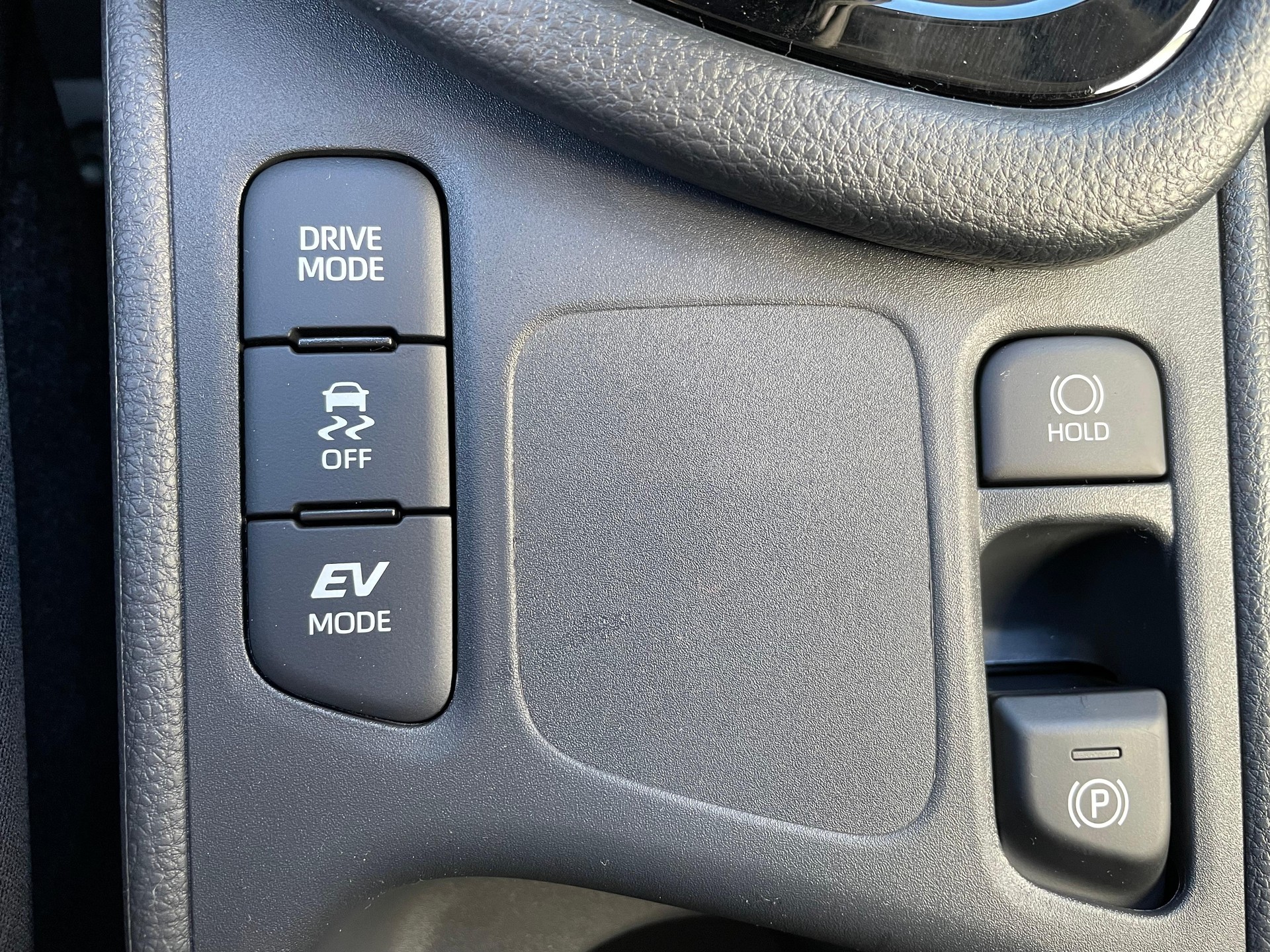 TOYOTA Yaris 1.5 VVT-i HSD Trend-image-10