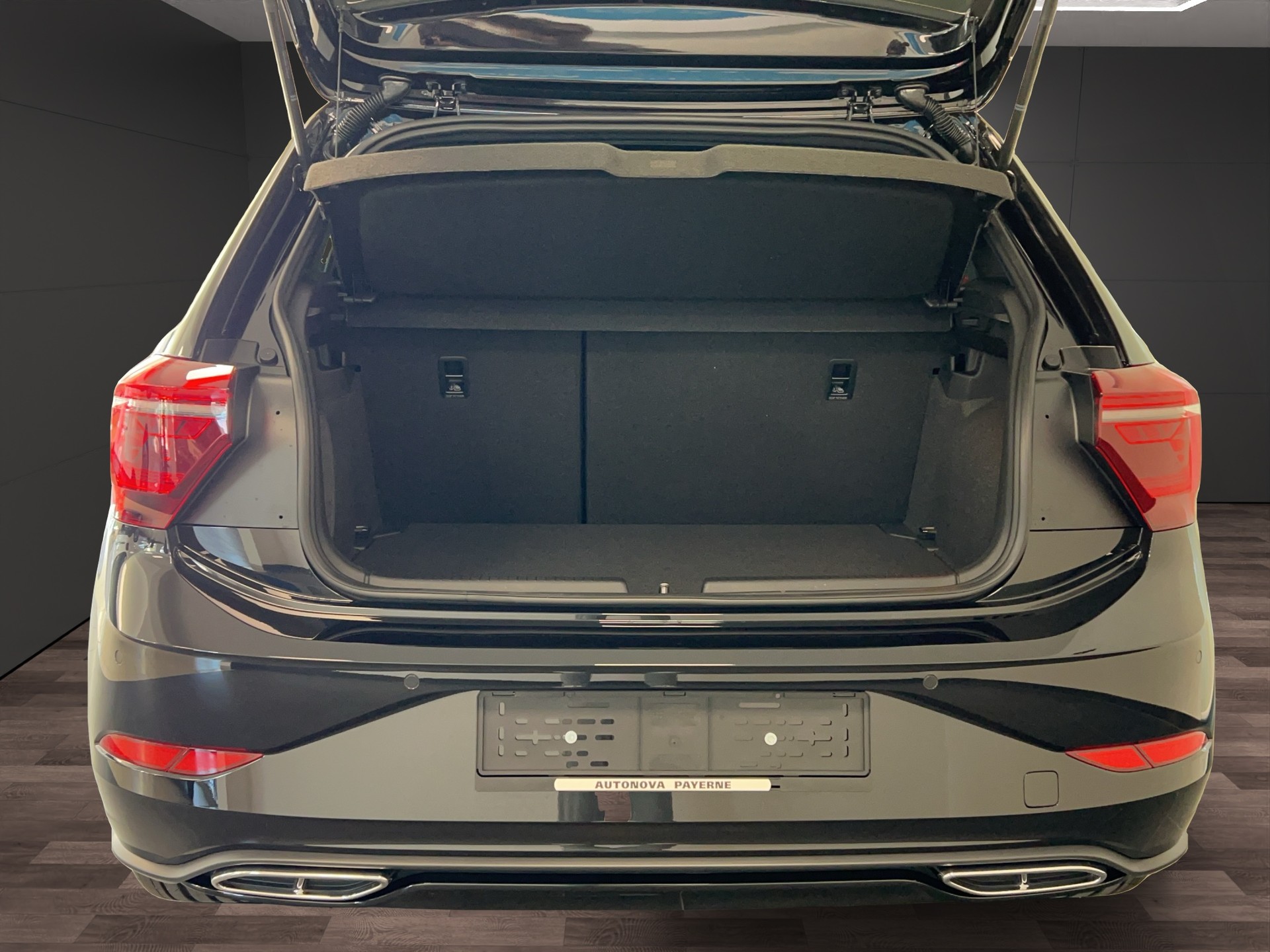 VW Polo 1.0 TSI R-Line DSG-image-12
