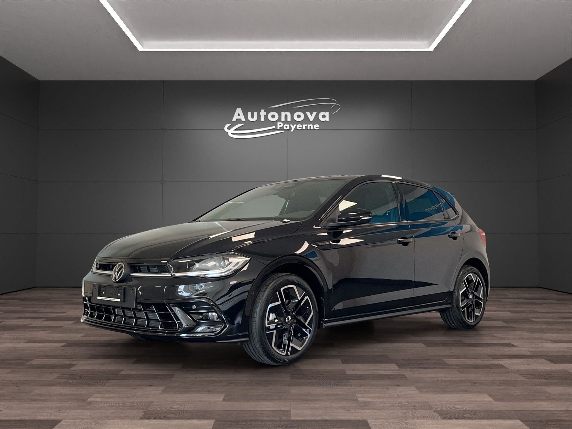 VW Polo 1.0 TSI R-Line DSG-image-0