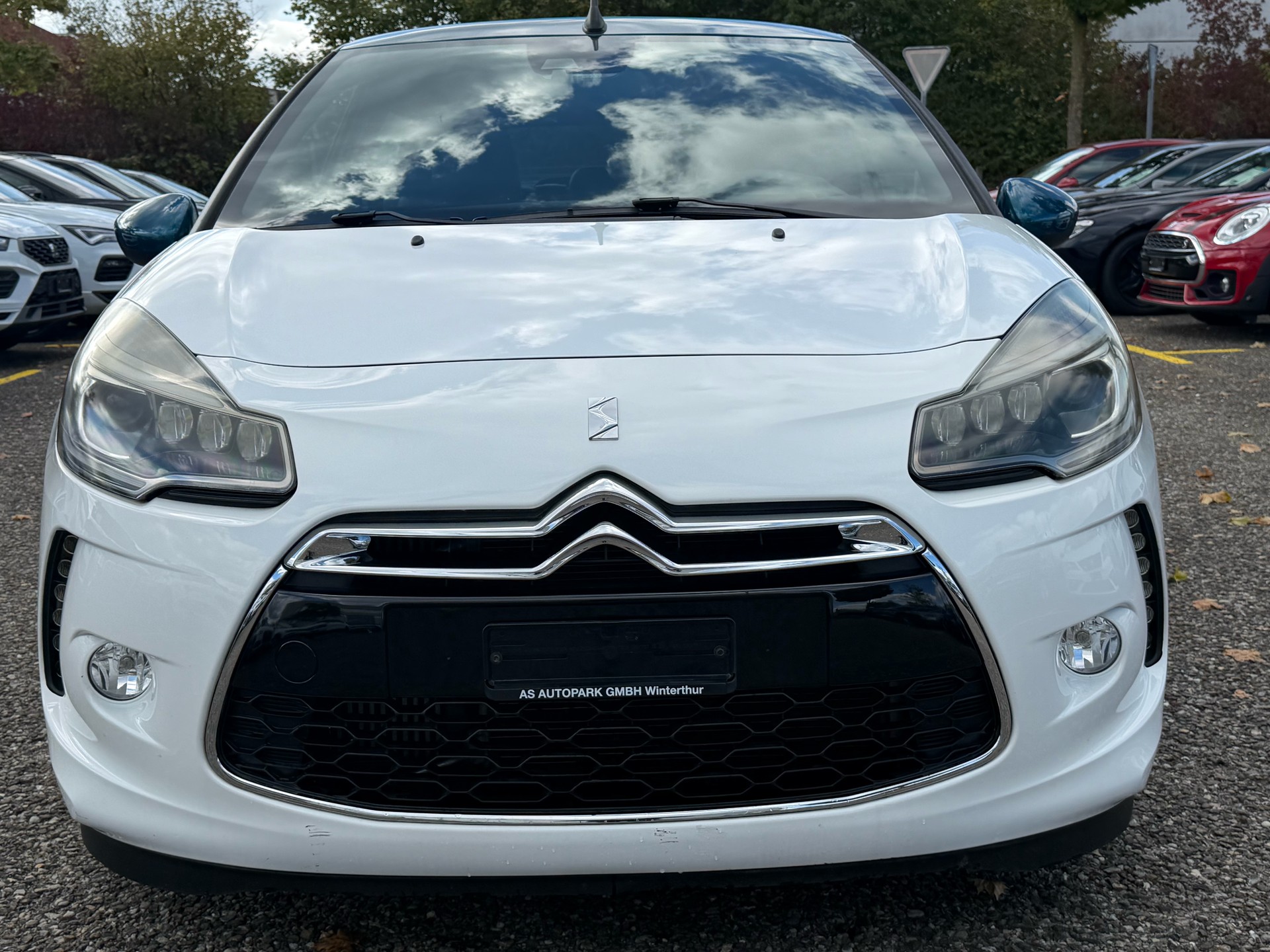 DS AUTOMOBILES DS 3 Cabrio 1.2 PureTech SO Chic EAT-image-1