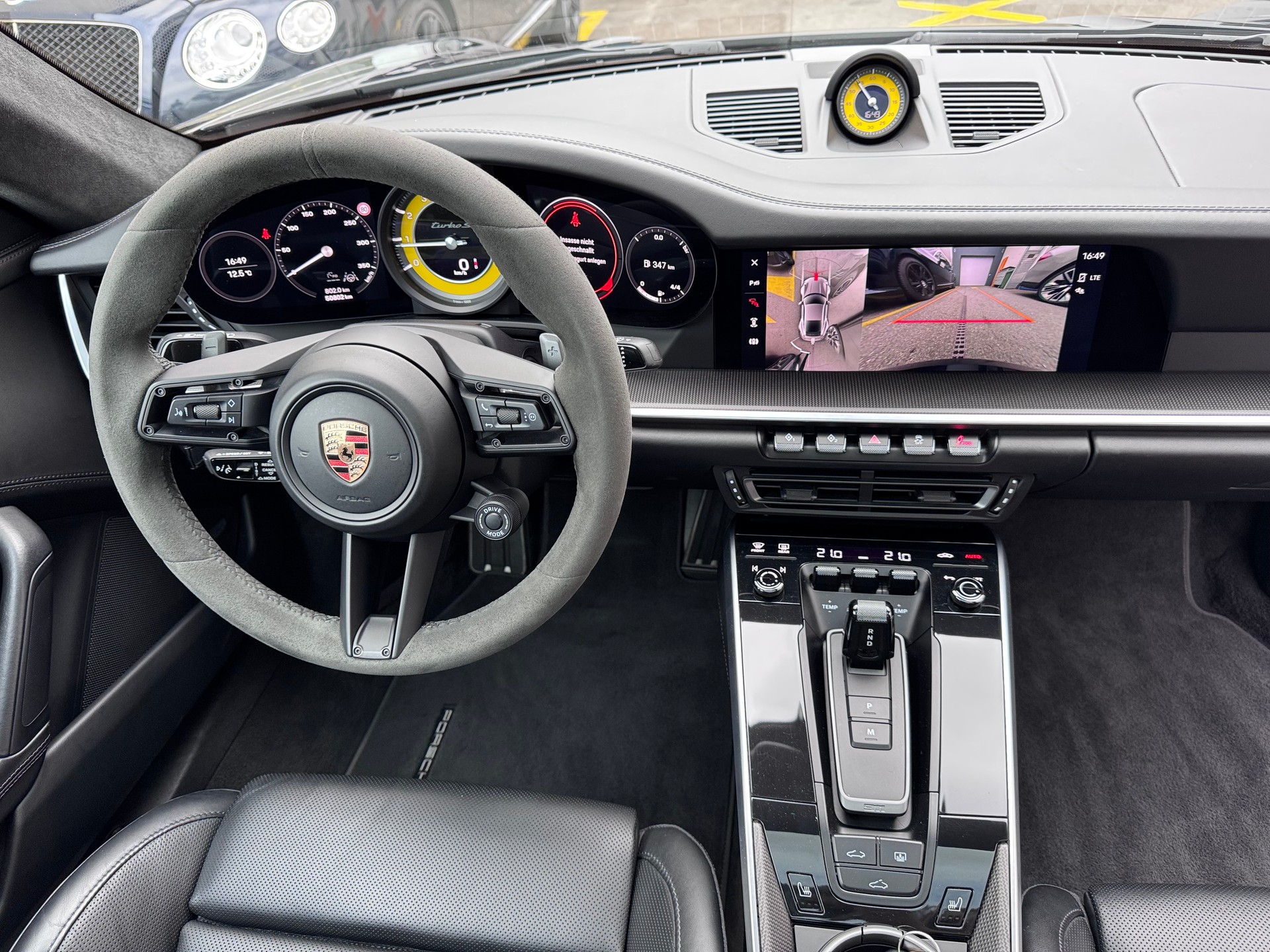 PORSCHE 911 Turbo S PDK-image-7