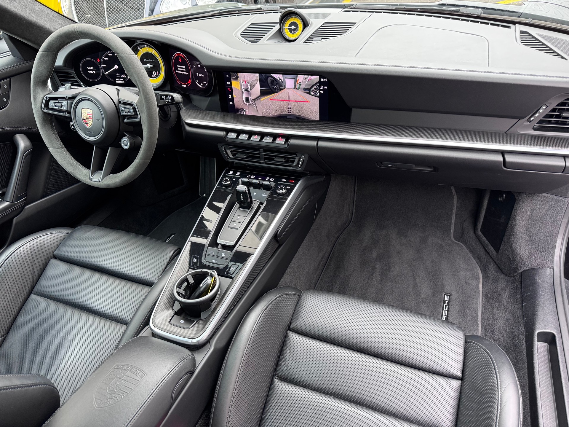 PORSCHE 911 Turbo S PDK-image-8