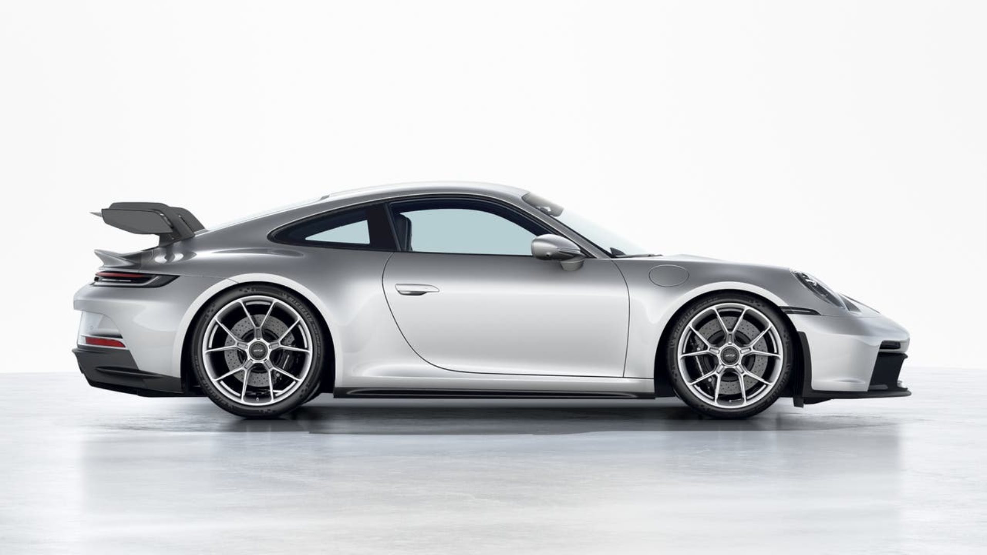 PORSCHE 911 GT3-image-4