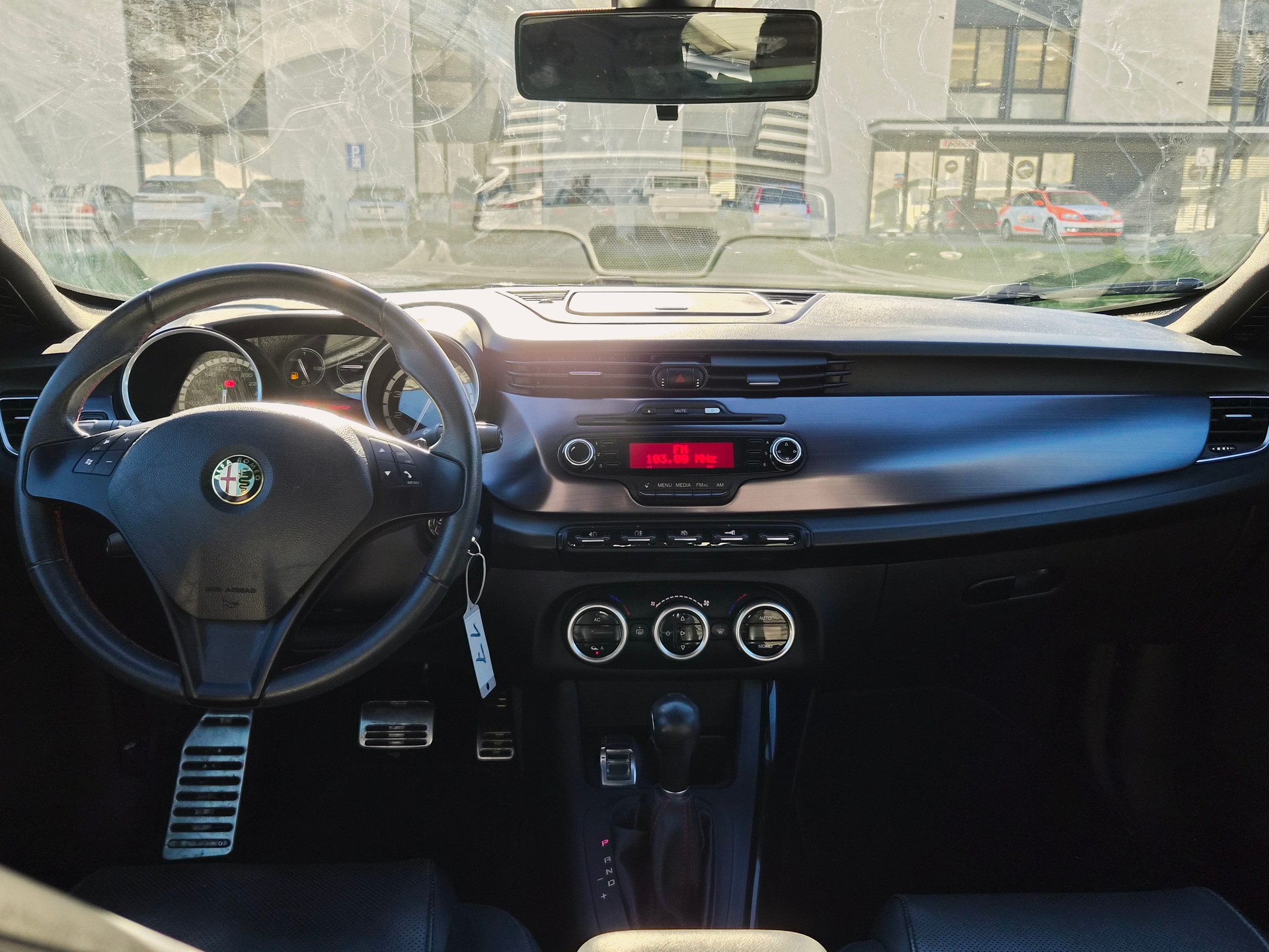 ALFA ROMEO Giulietta 1.4 MultiAir Distinctive TCT-image-6