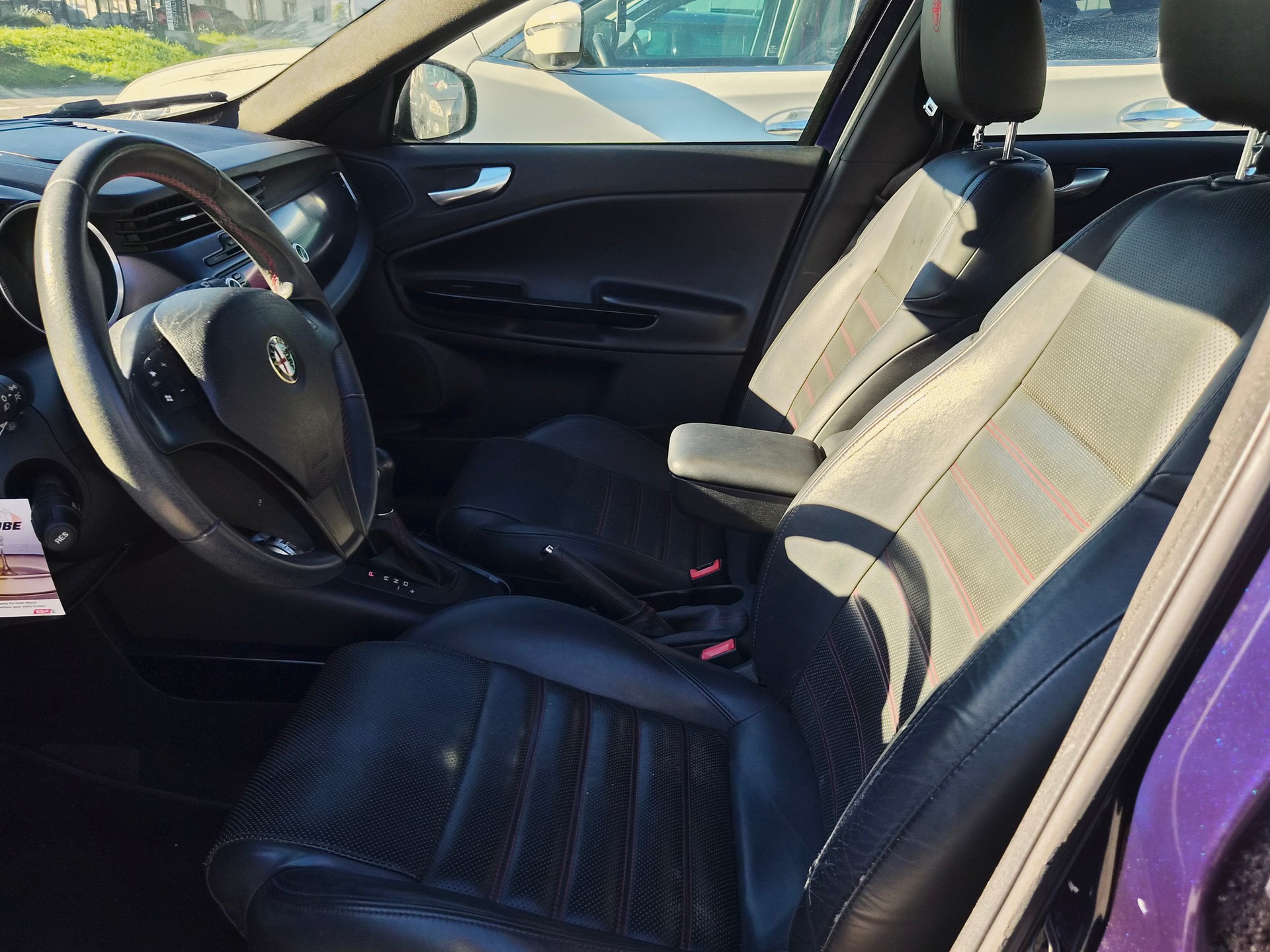ALFA ROMEO Giulietta 1.4 MultiAir Distinctive TCT-image-9