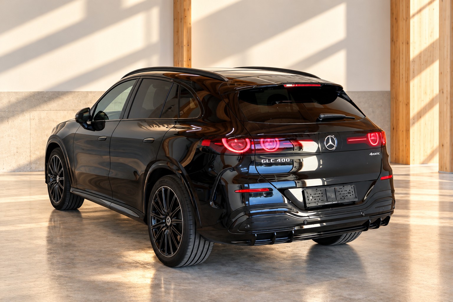 MERCEDES-BENZ GLC400 4MATIC with EW Te-image-12